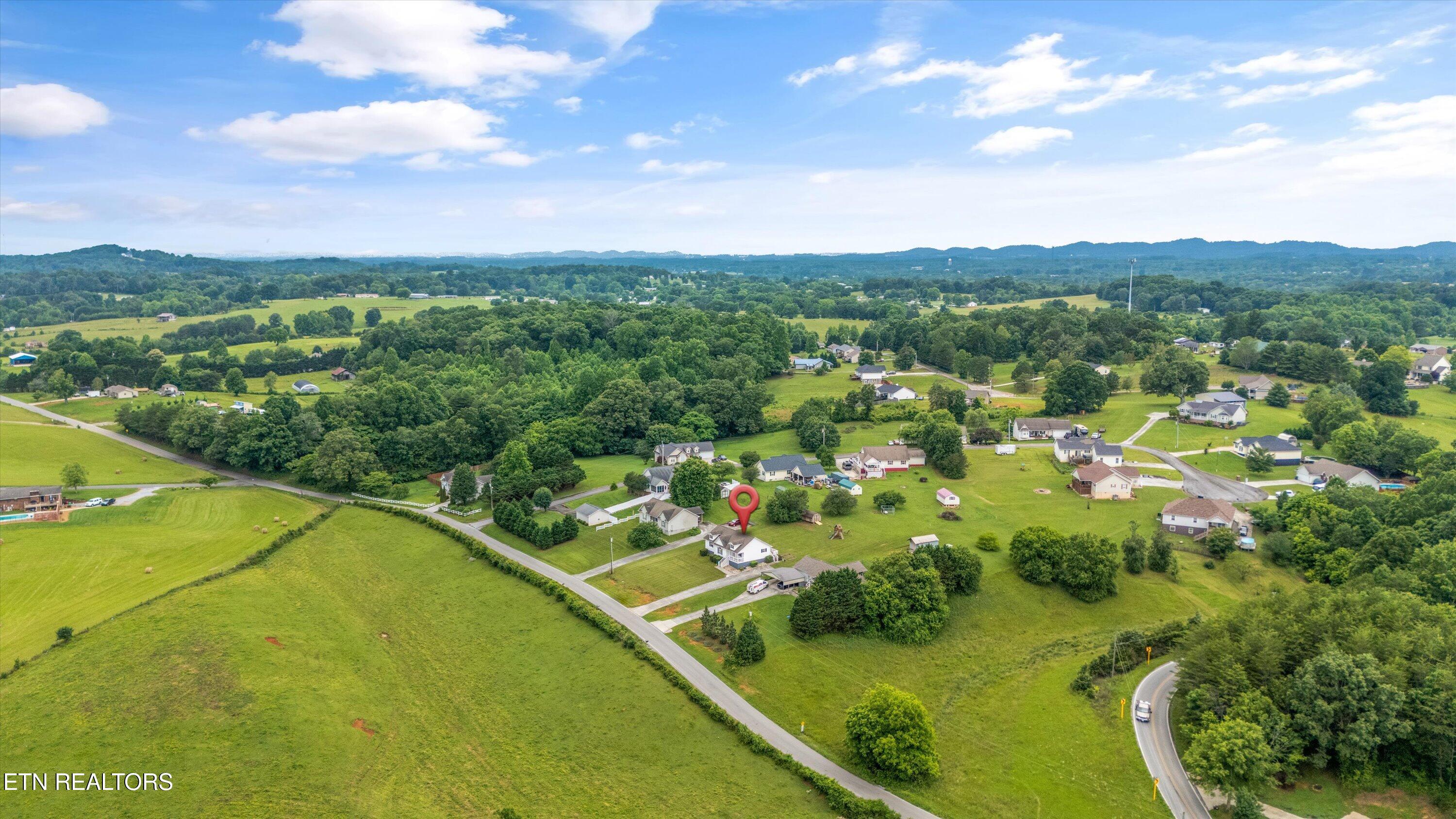 727 Old Store Road Madisonville TN 37354