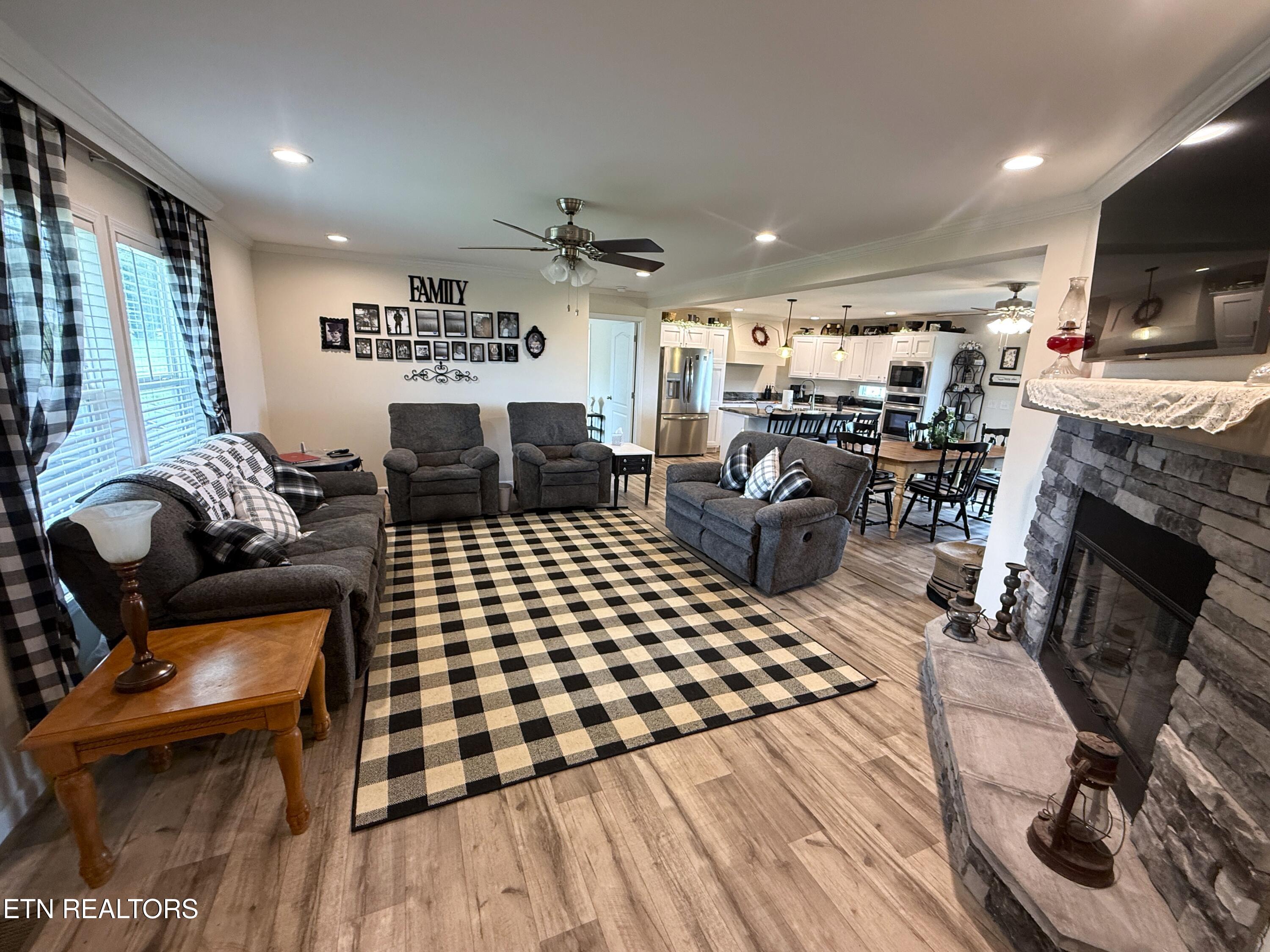 1066 Highland Meadows Way Parrottsville TN 37843