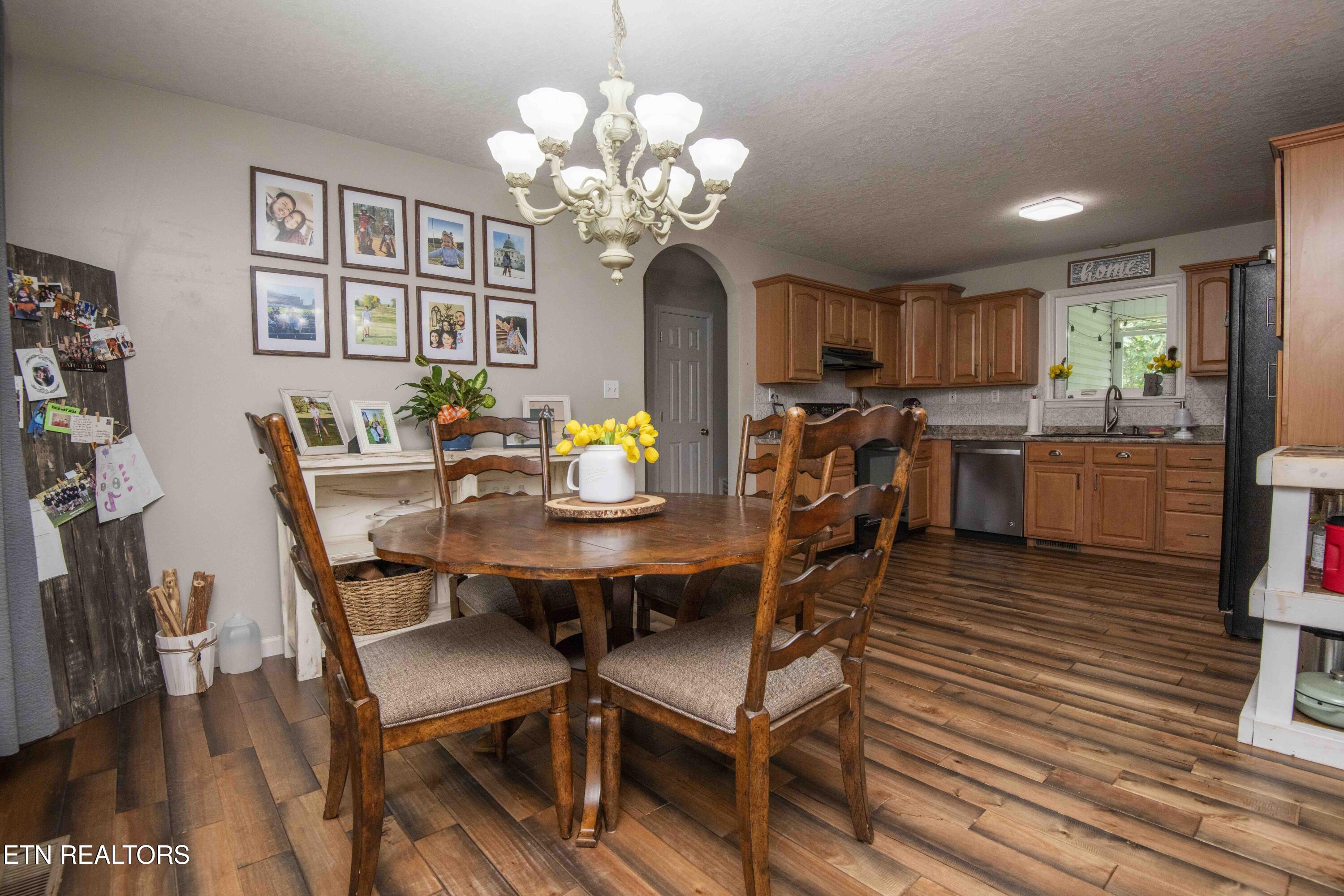 123 Southlake Drive Kingston TN 37763