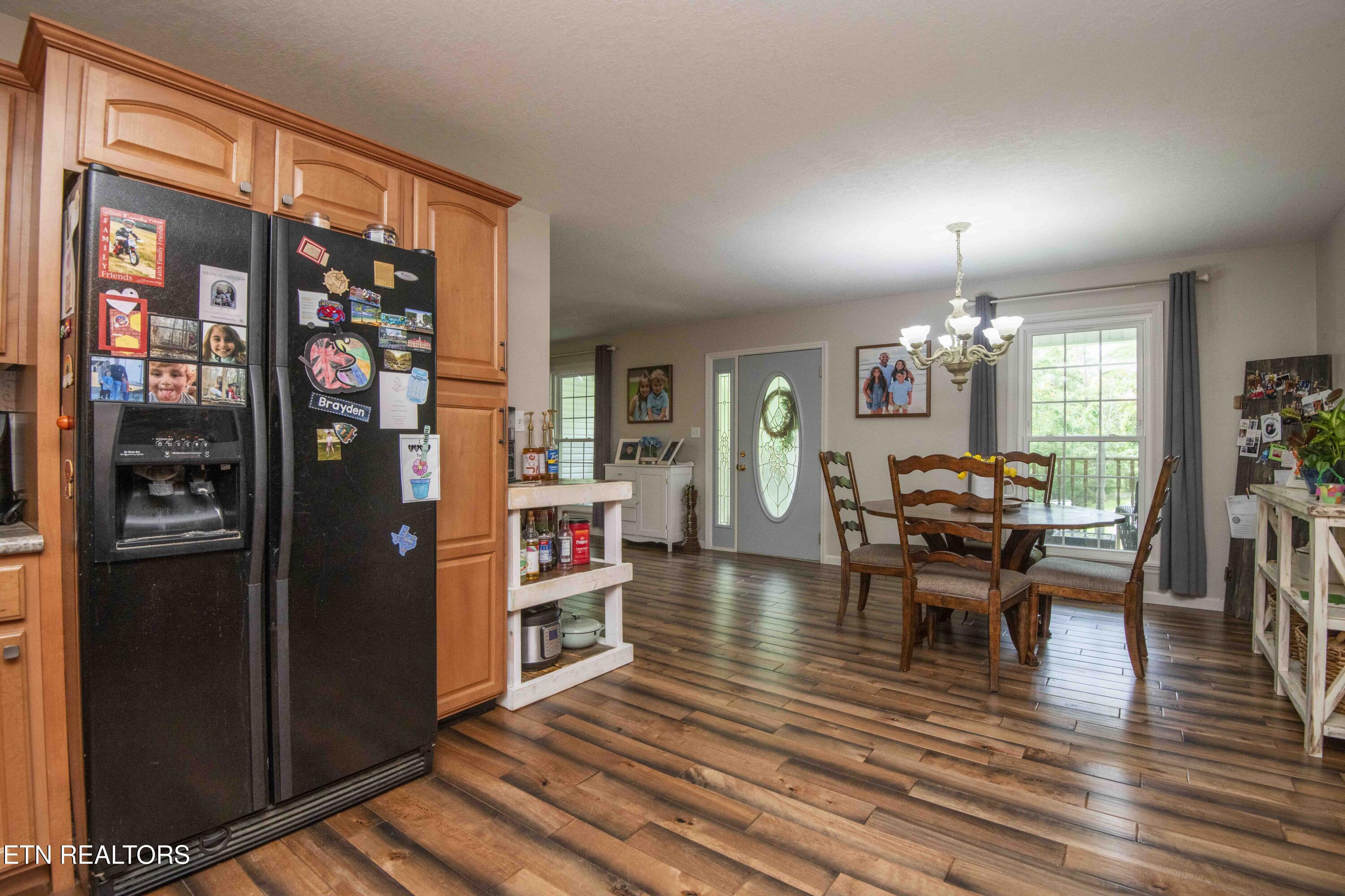 123 Southlake Drive Kingston TN 37763