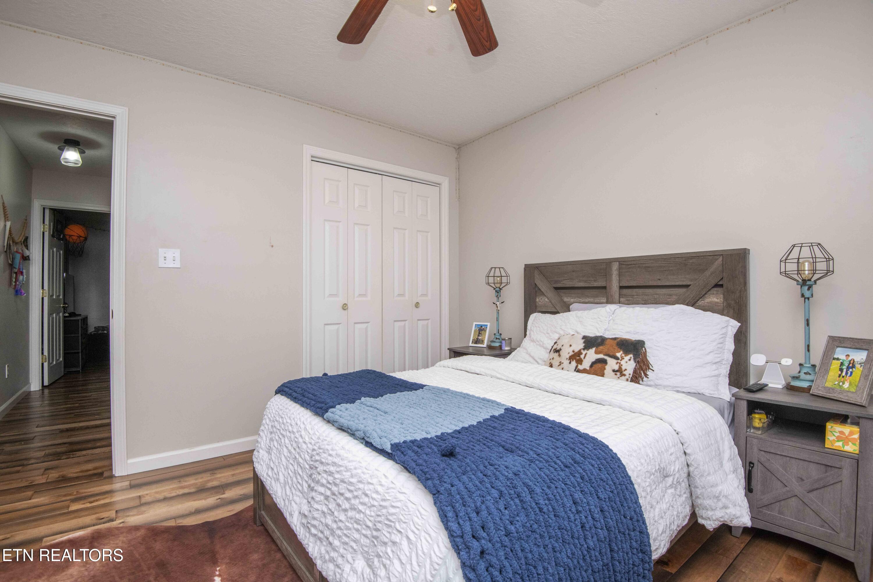 123 Southlake Drive Kingston TN 37763
