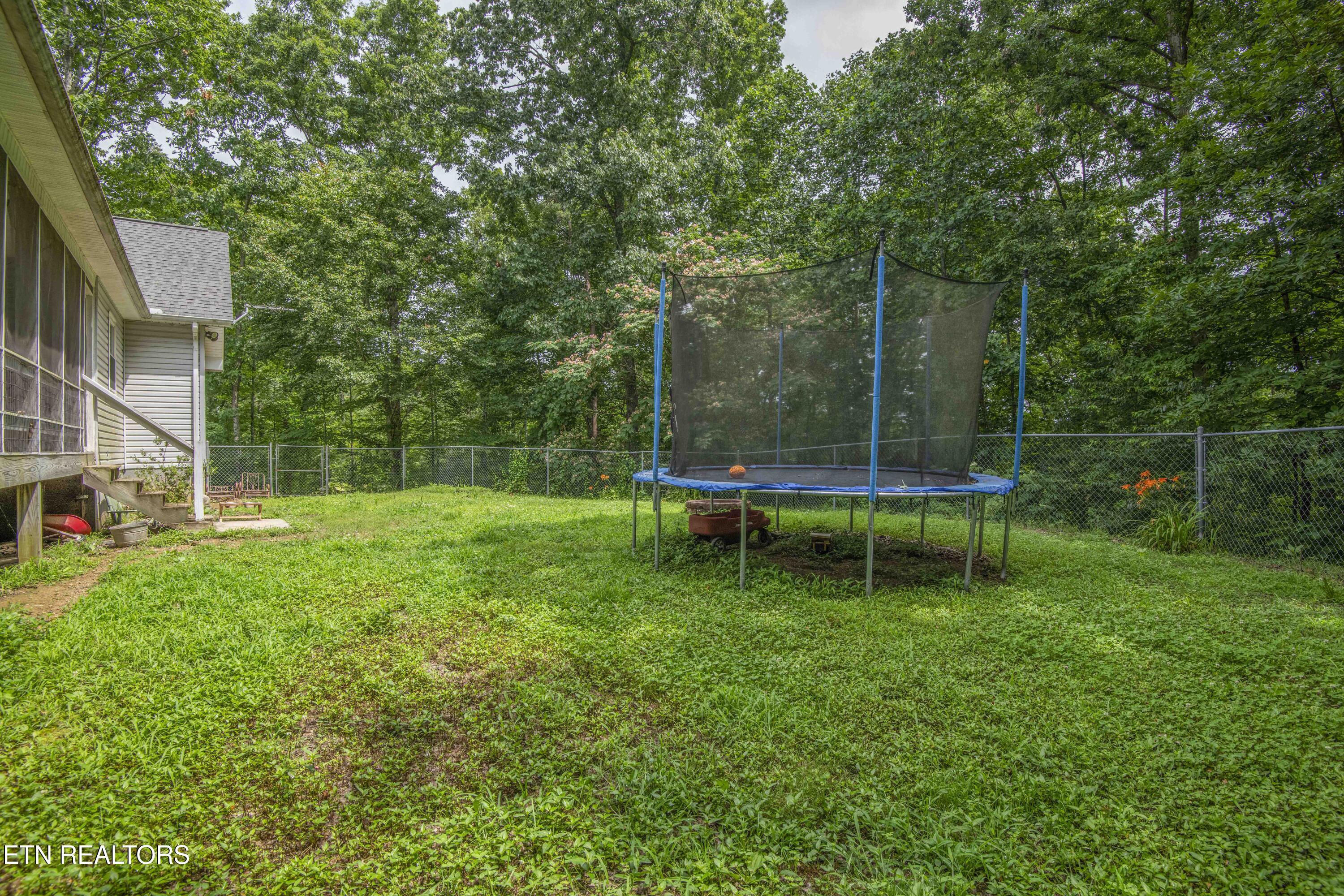 123 Southlake Drive Kingston TN 37763