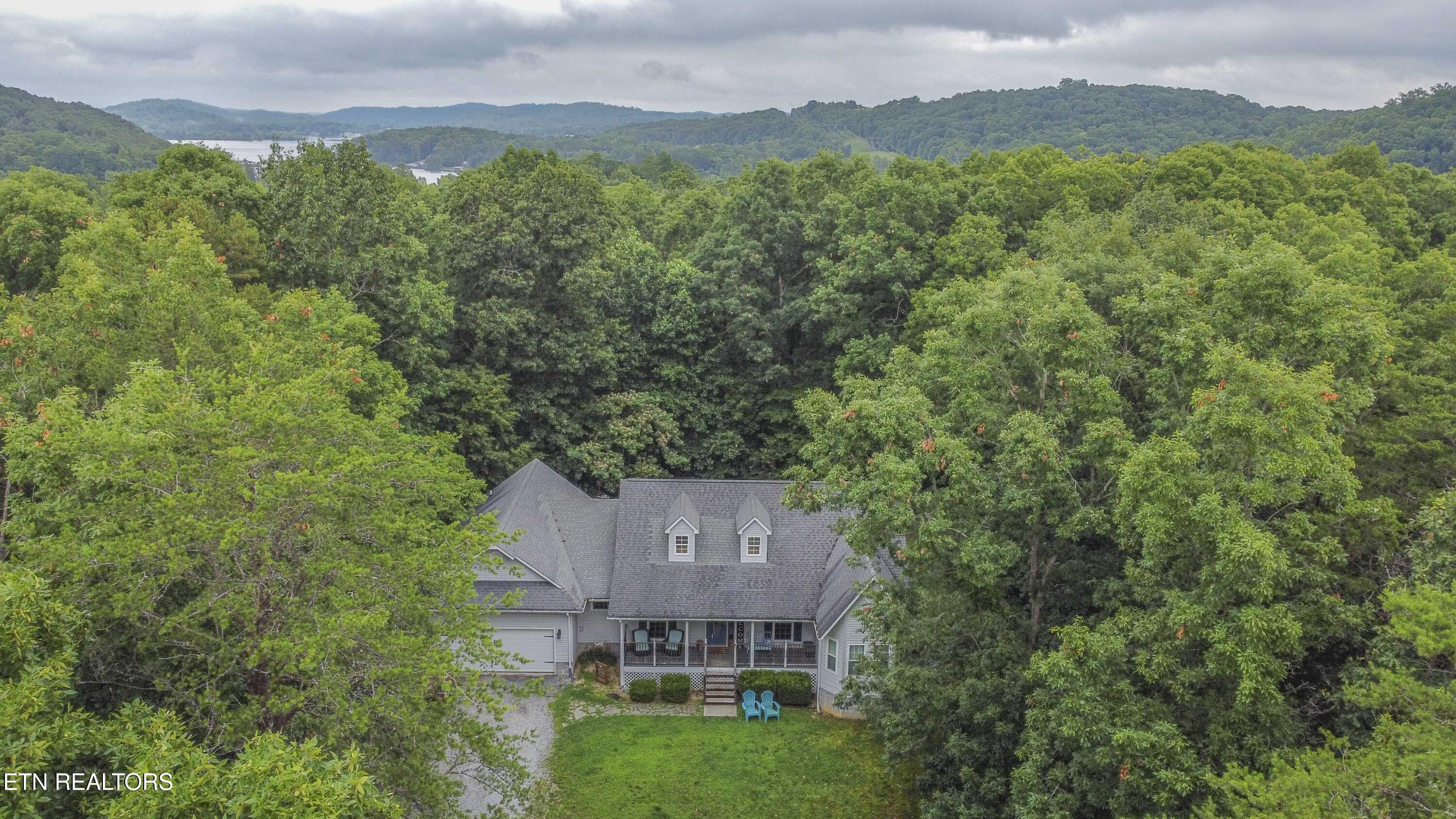 123 Southlake Drive Kingston TN 37763