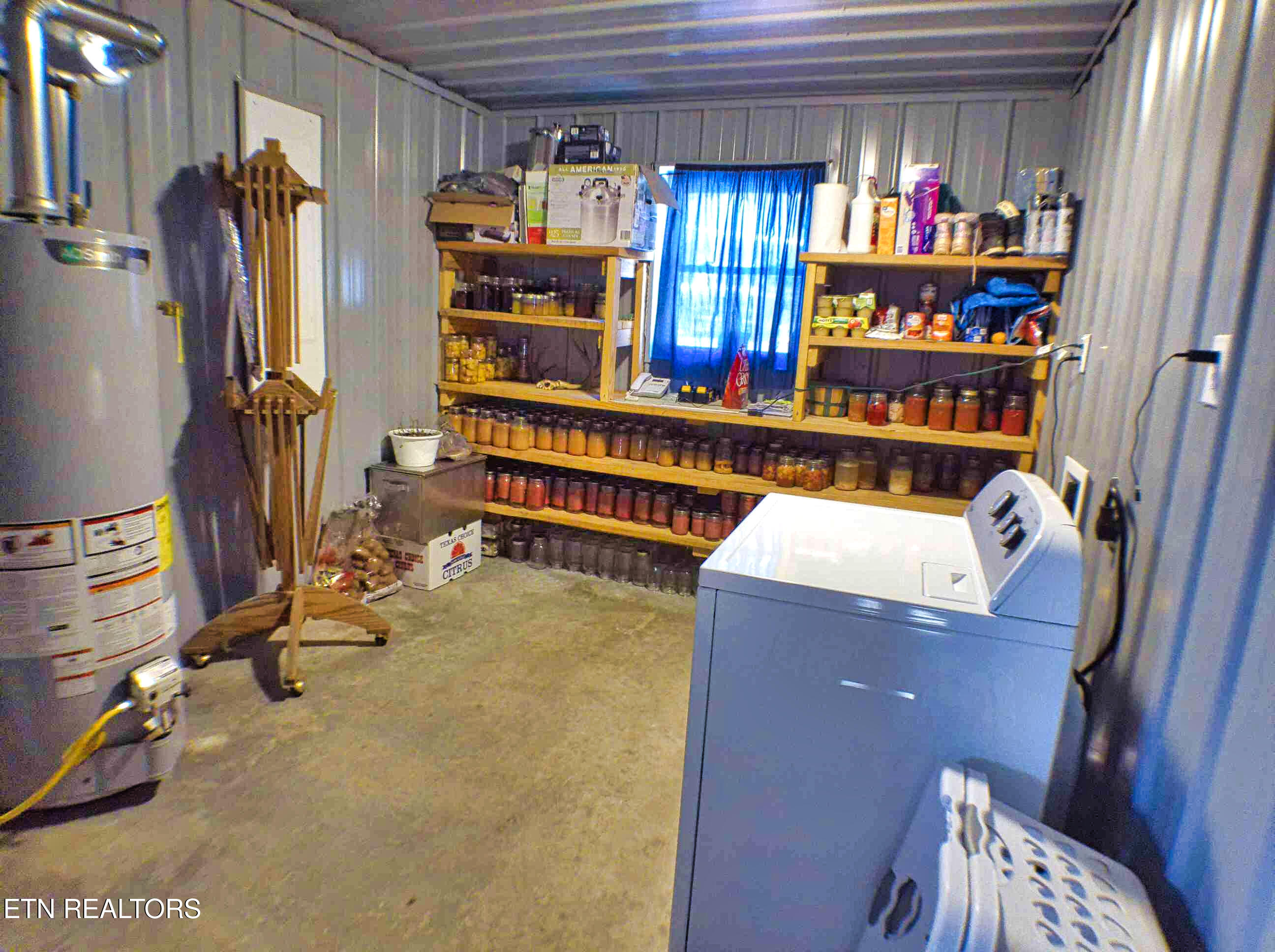 128 Knepp Road Deer Lodge TN 37726