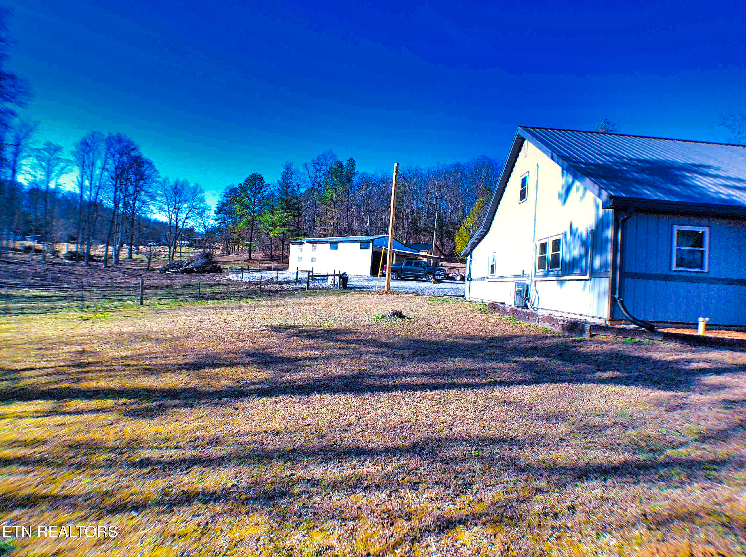 128 Knepp Road Deer Lodge TN 37726