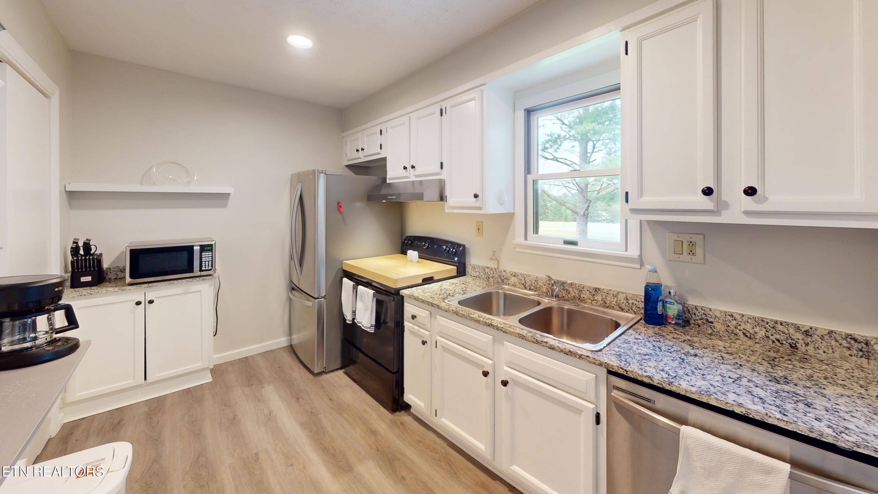 722 Harrison Ferry Road Baneberry TN 37890