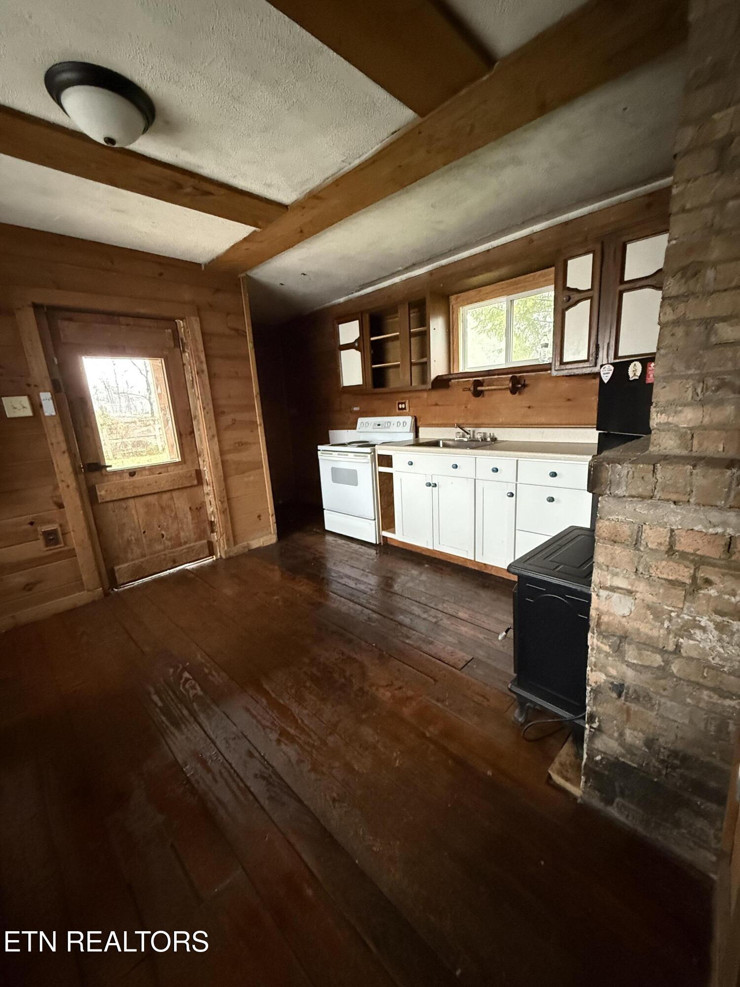 321 Wheeler Lane Jamestown TN 38556