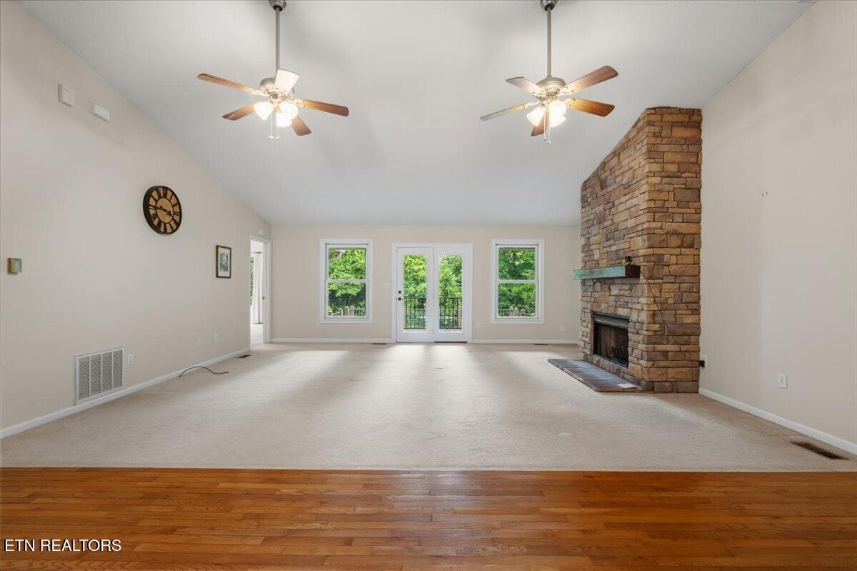 185 Valley View Lane Jellico TN 37762