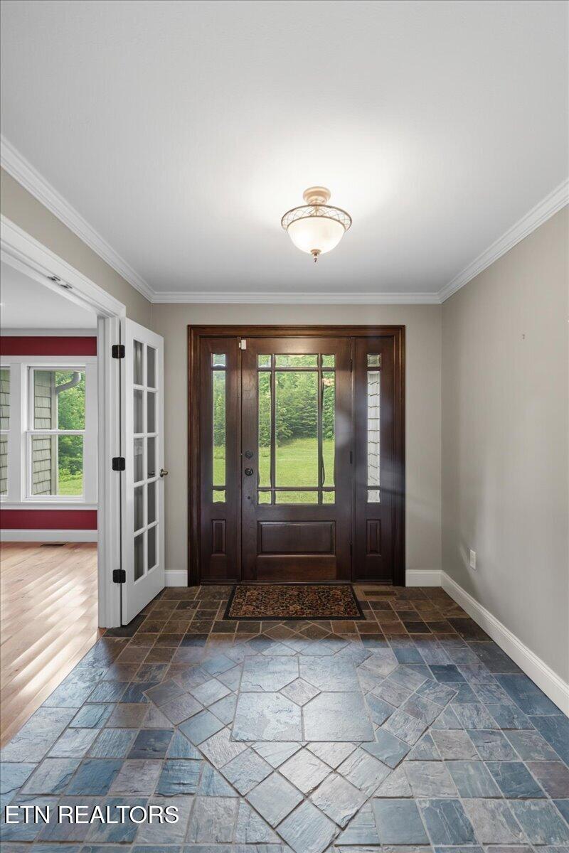 185 Valley View Lane Jellico TN 37762