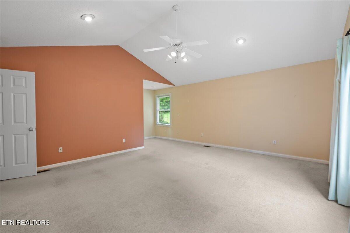 185 Valley View Lane Jellico TN 37762
