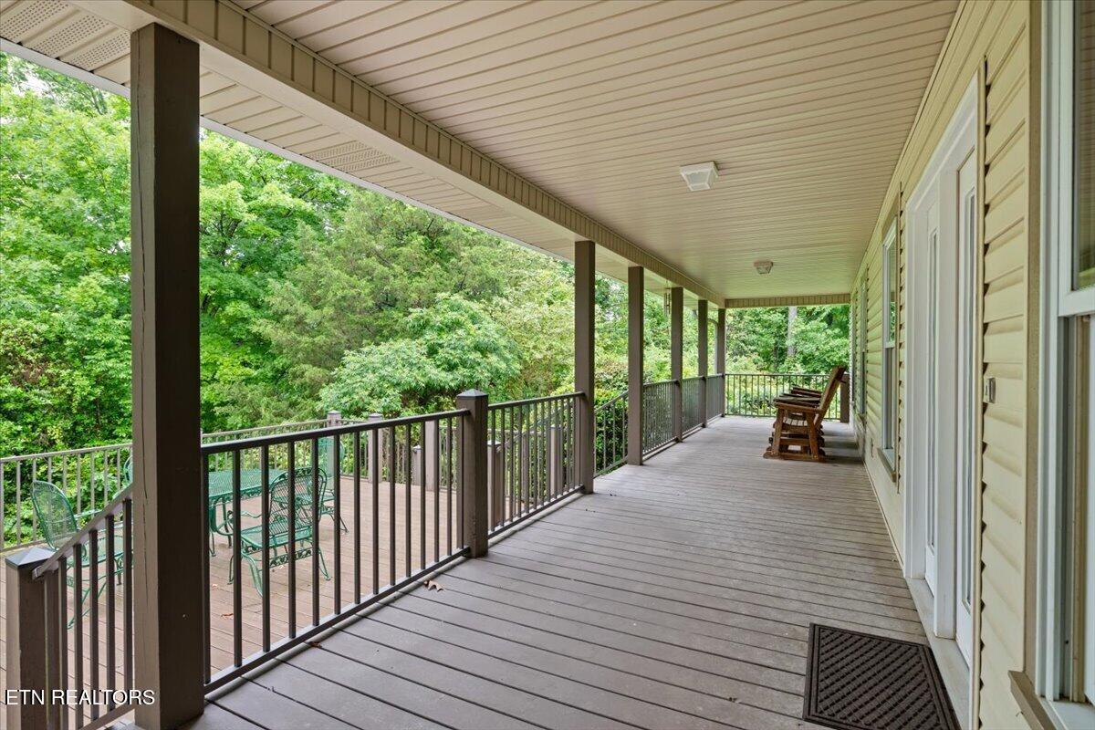185 Valley View Lane Jellico TN 37762