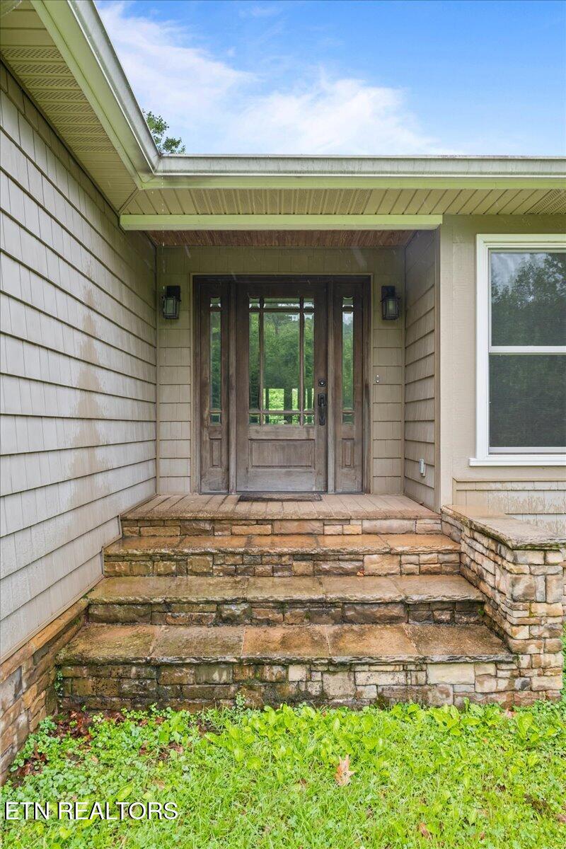 185 Valley View Lane Jellico TN 37762