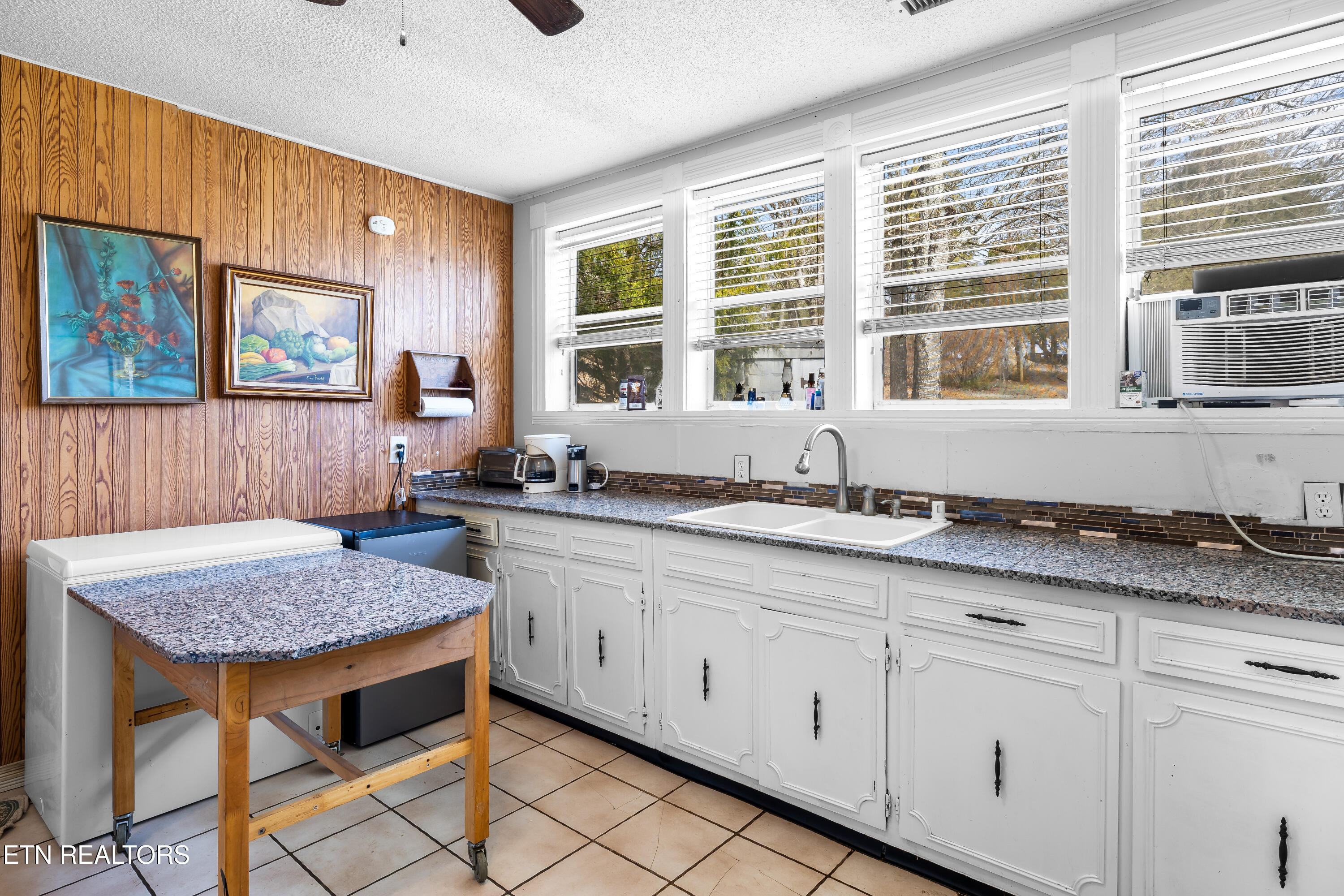 631 Pin Hook Road Spring City TN 37381