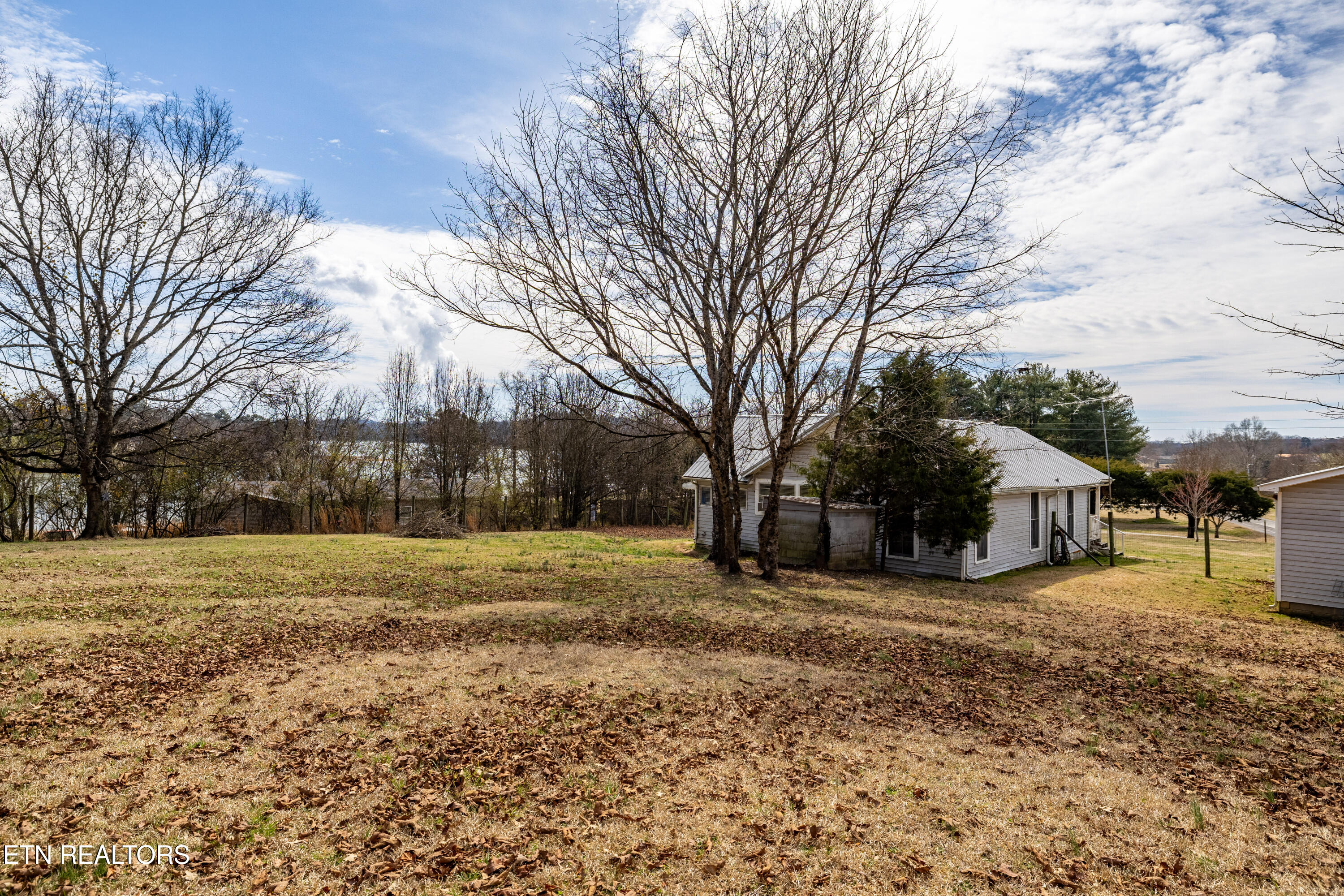 631 Pin Hook Road Spring City TN 37381