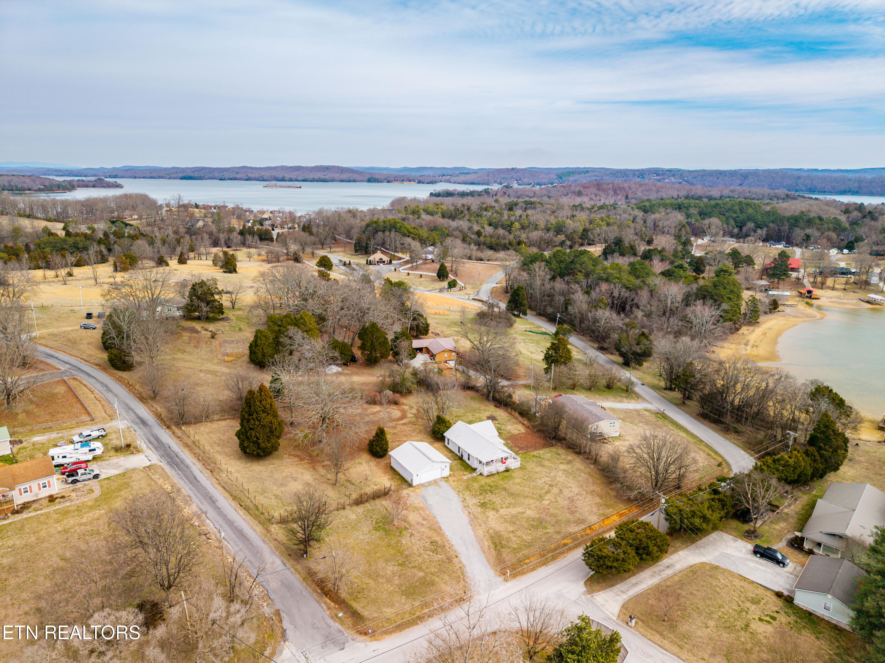631 Pin Hook Road Spring City TN 37381