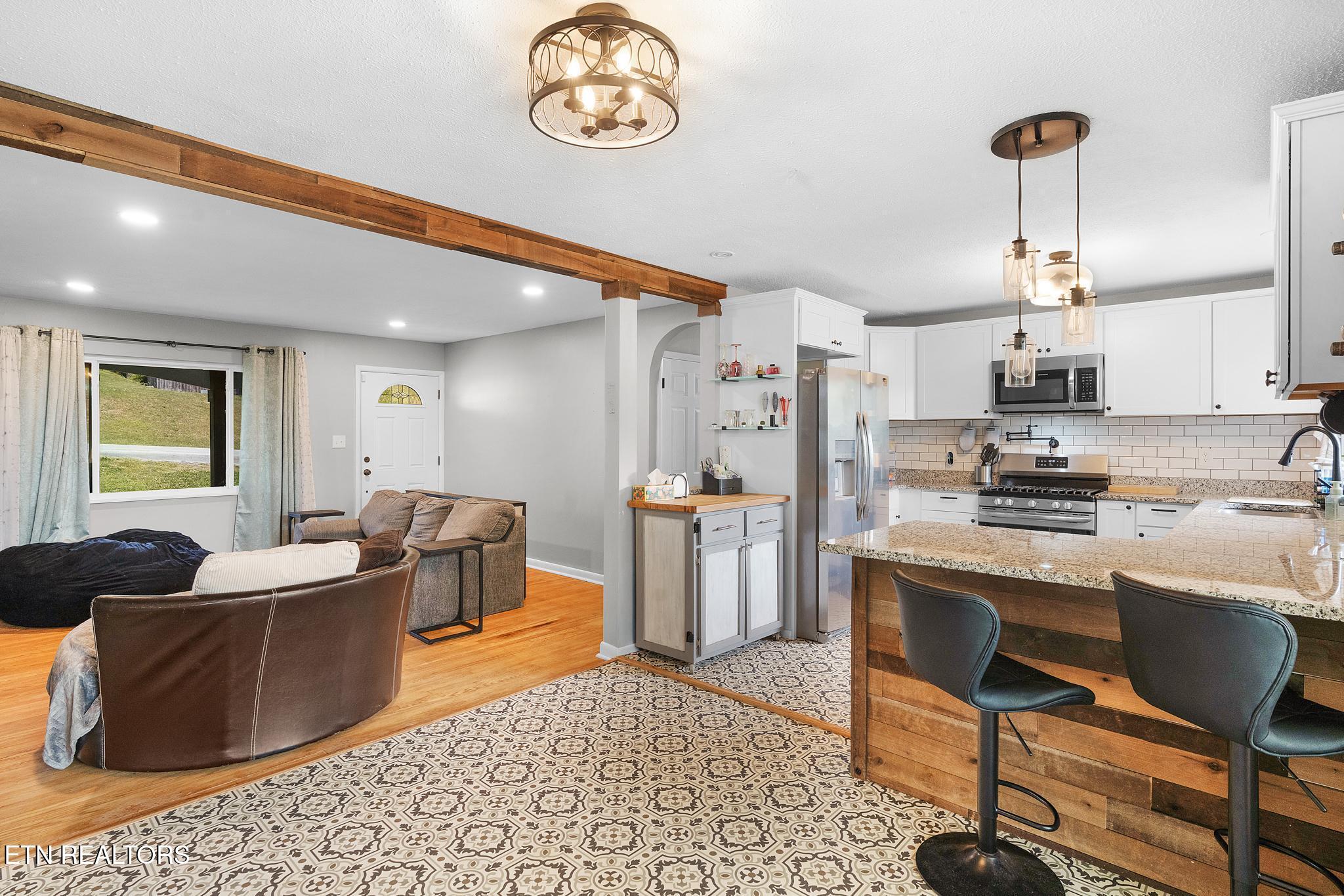105 Henley Road Oak Ridge TN 37830