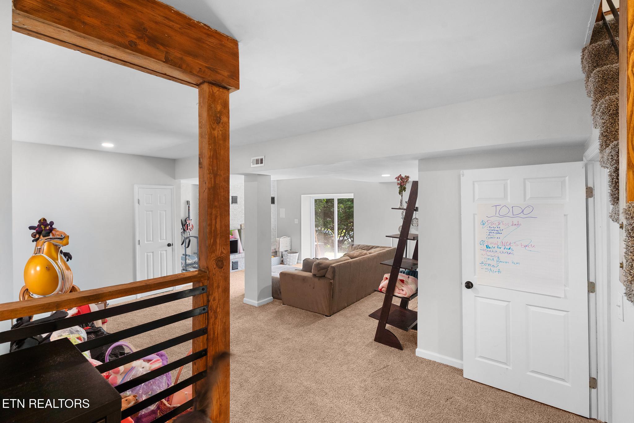 105 Henley Road Oak Ridge TN 37830