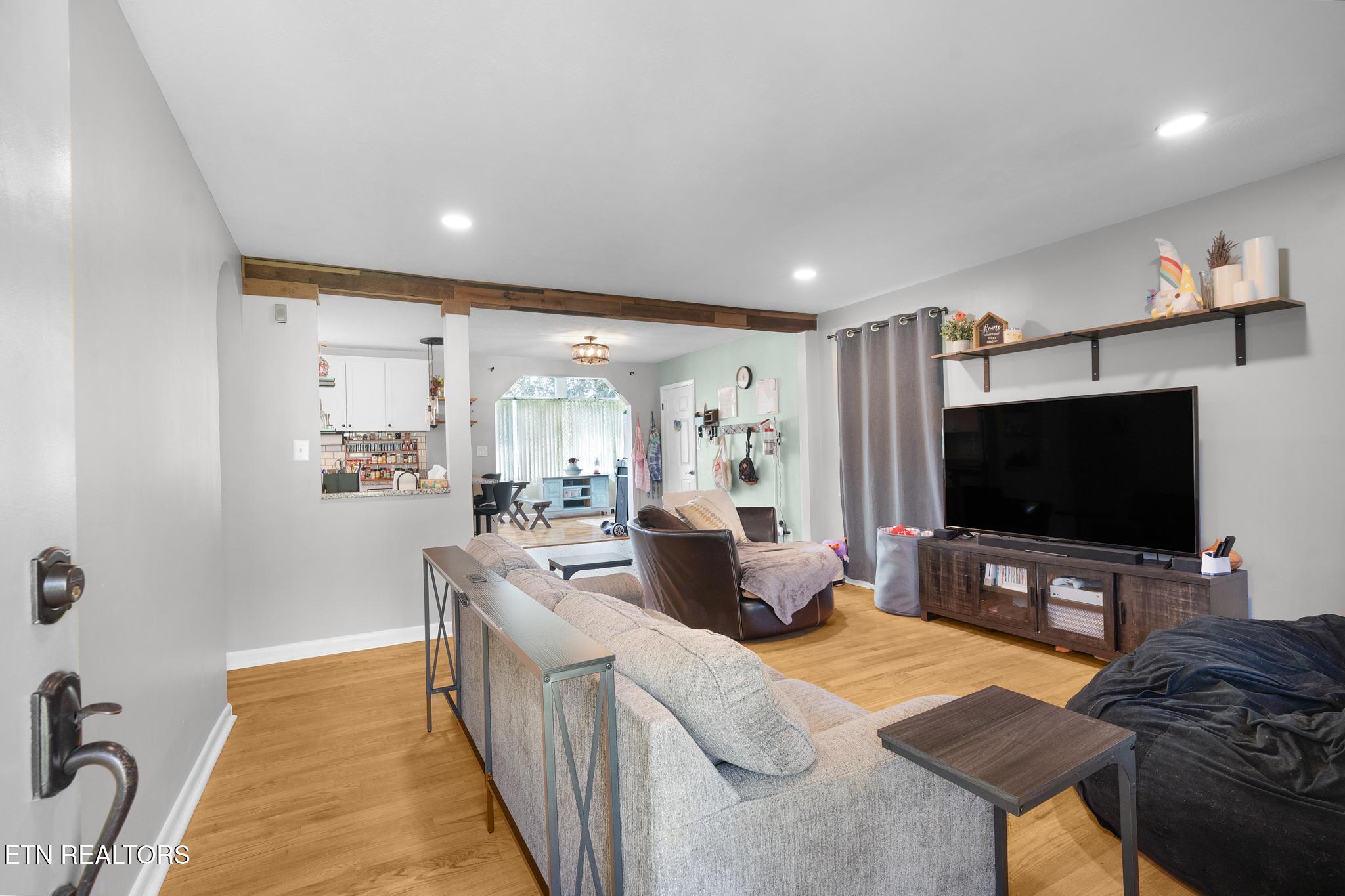 105 Henley Road Oak Ridge TN 37830