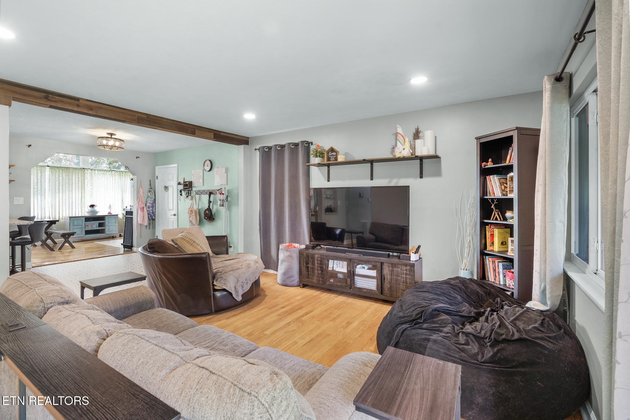 105 Henley Road Oak Ridge TN 37830