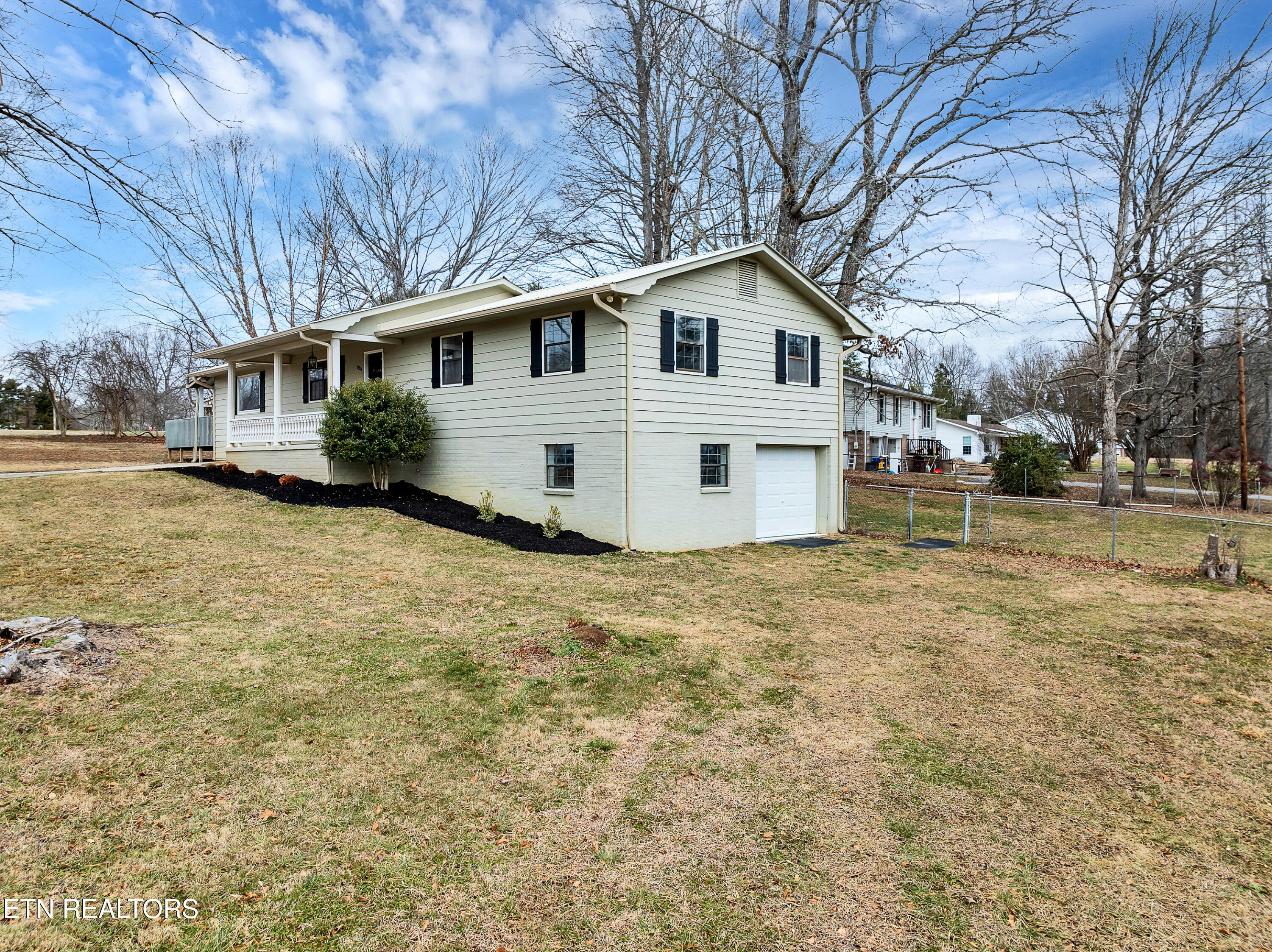 2214 Colony Drive Maryville TN 37803
