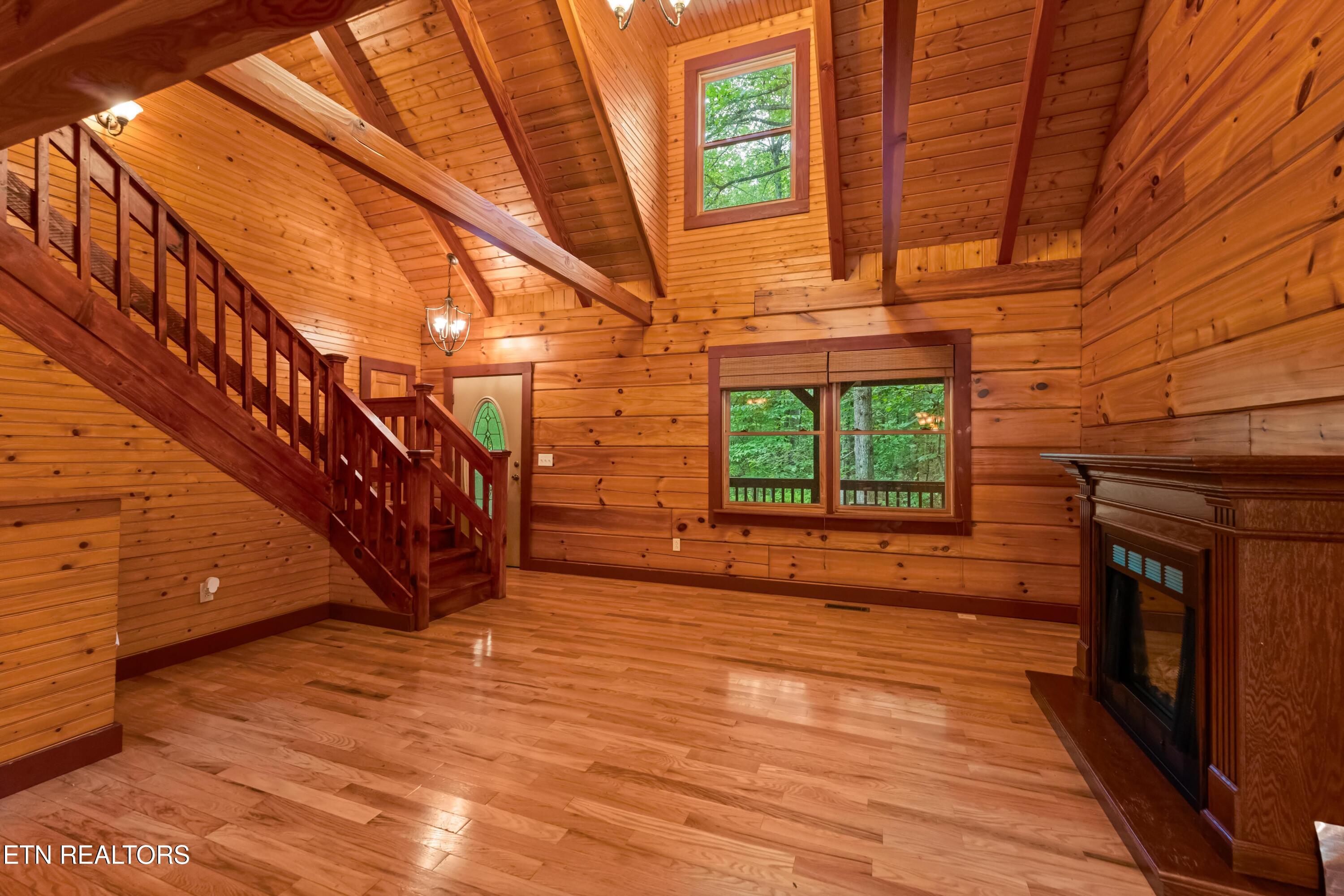 95 Alisha Lane Crossville TN 38571