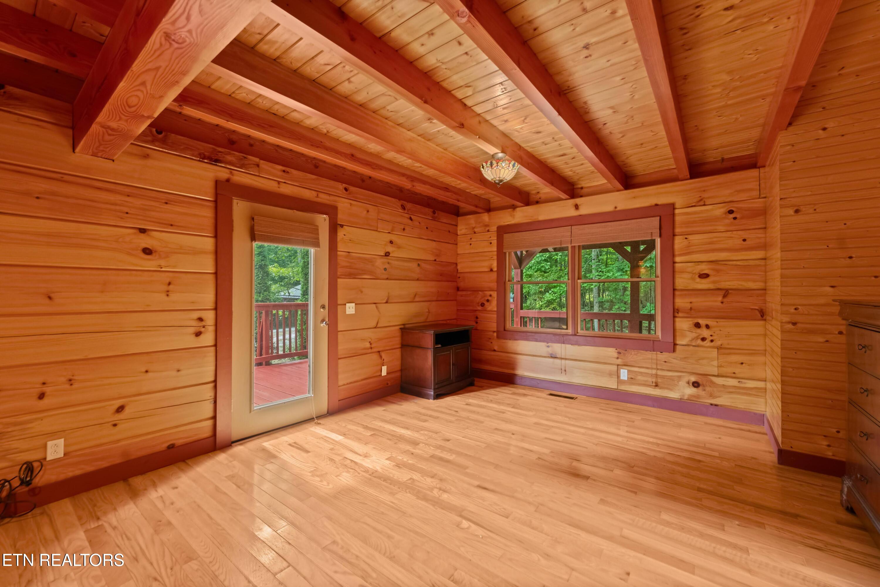 95 Alisha Lane Crossville TN 38571