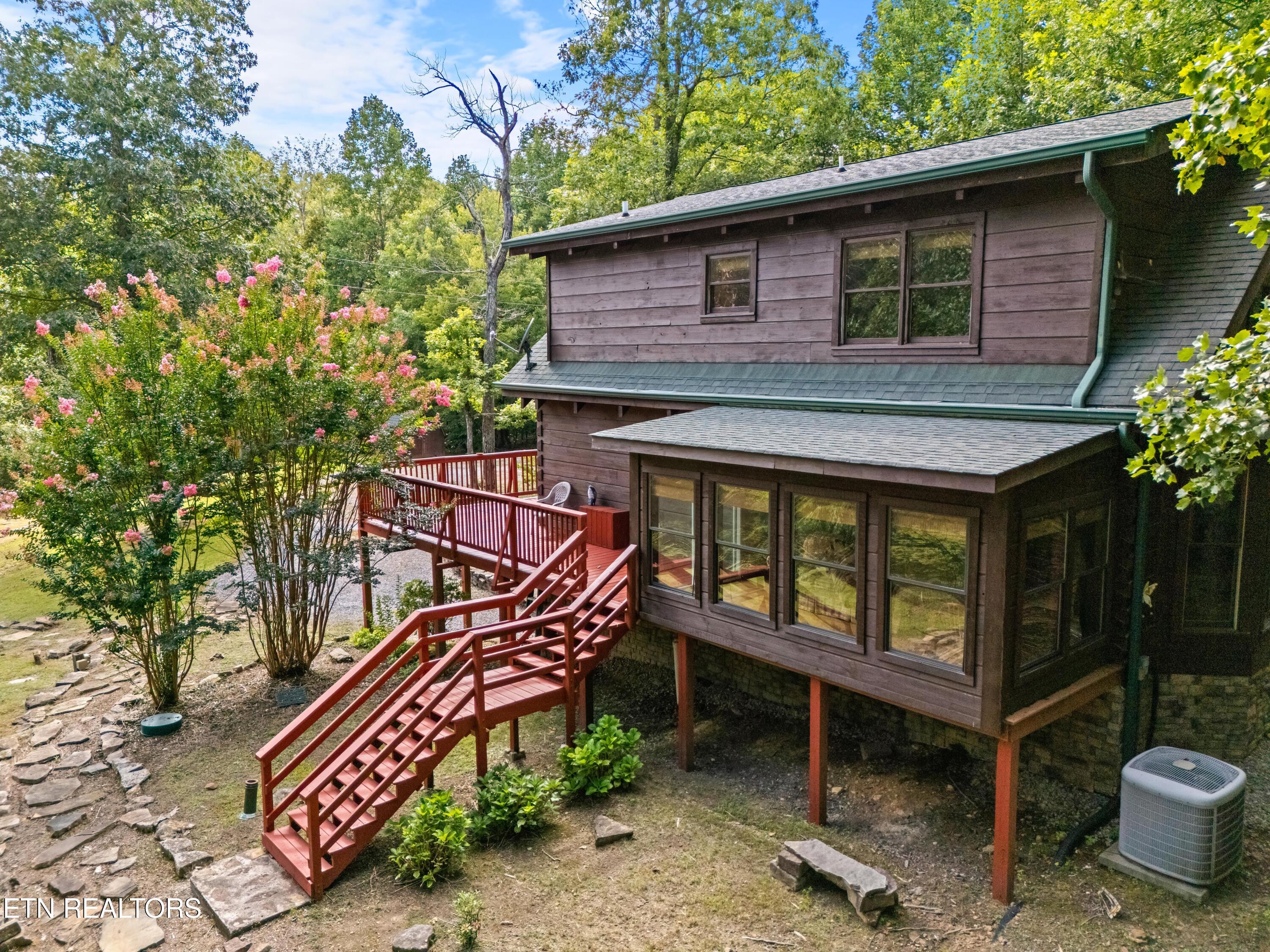 95 Alisha Lane Crossville TN 38571
