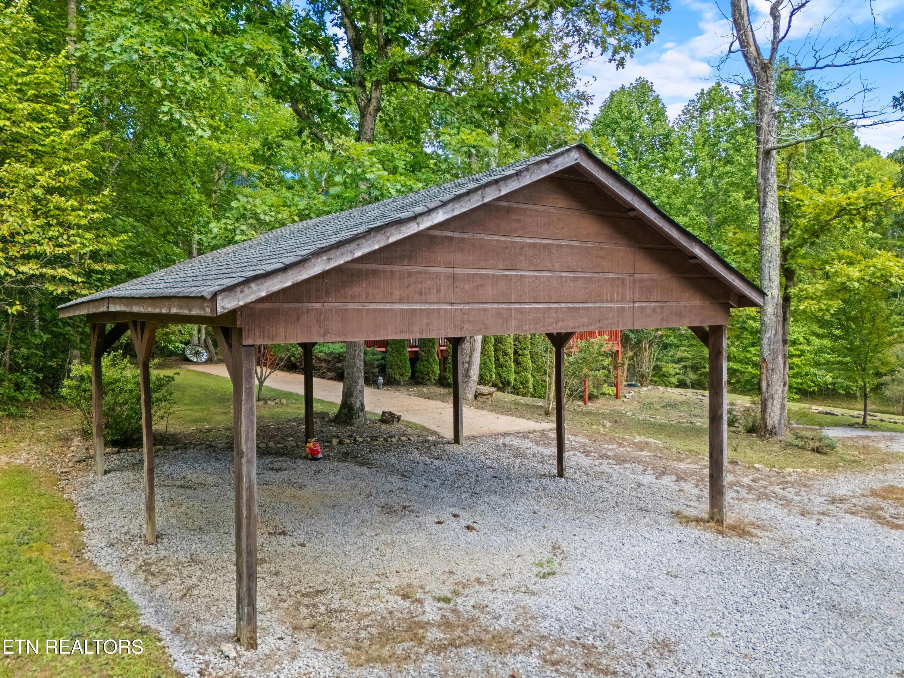 95 Alisha Lane Crossville TN 38571
