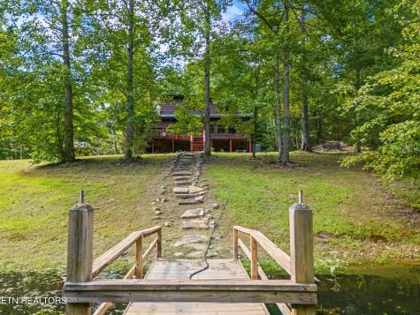 95 Alisha Lane Crossville TN 38571