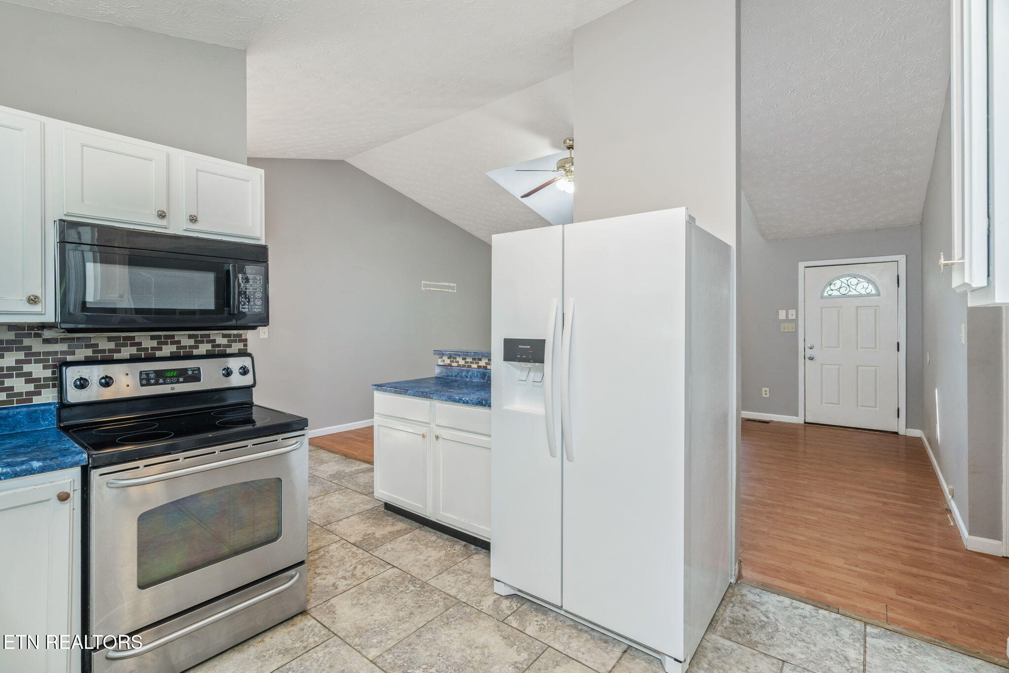 1041 SW Spring Drive Knoxville TN 37920