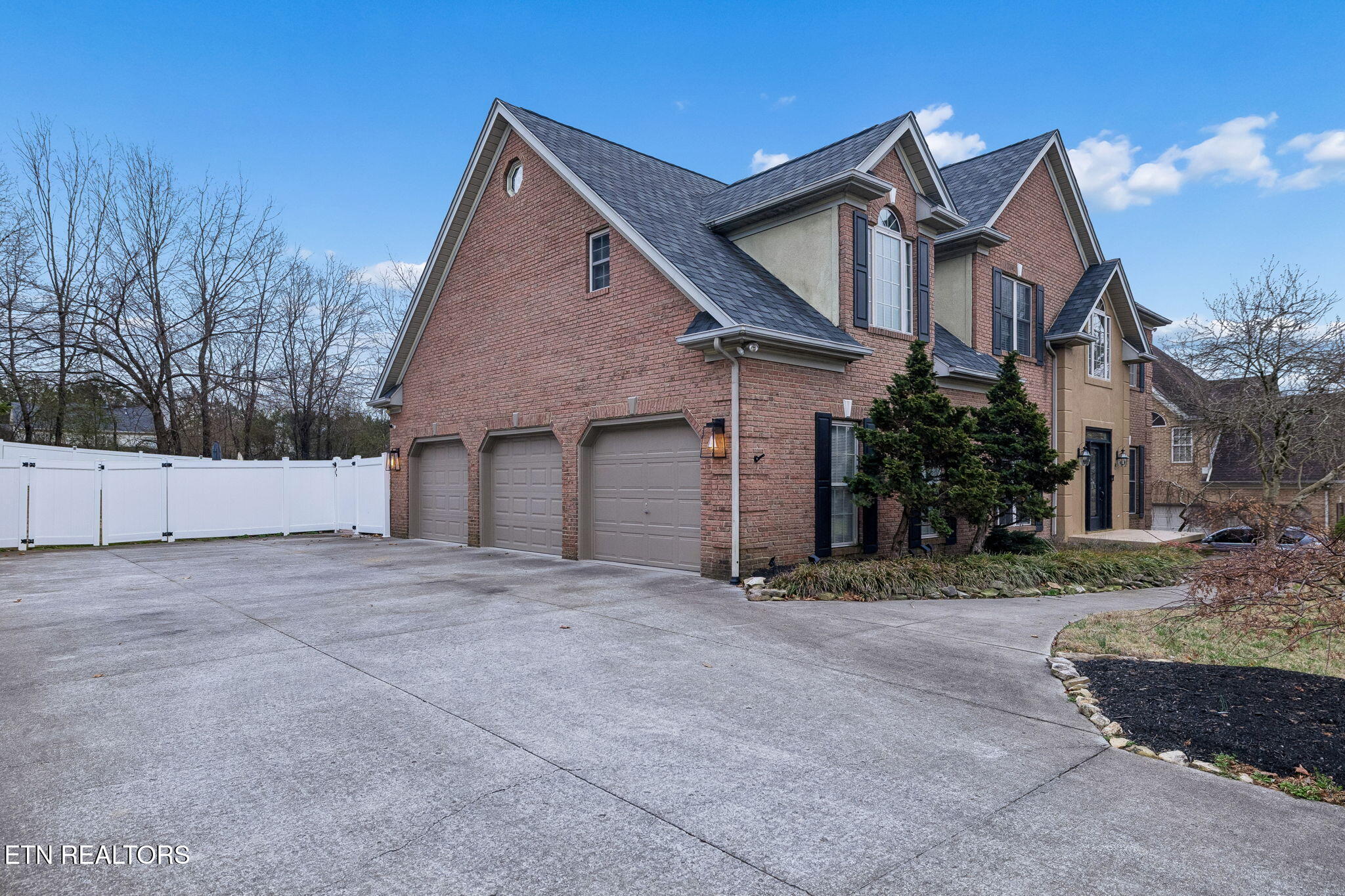 1330 Berkley Hills Lane Powell TN 37849