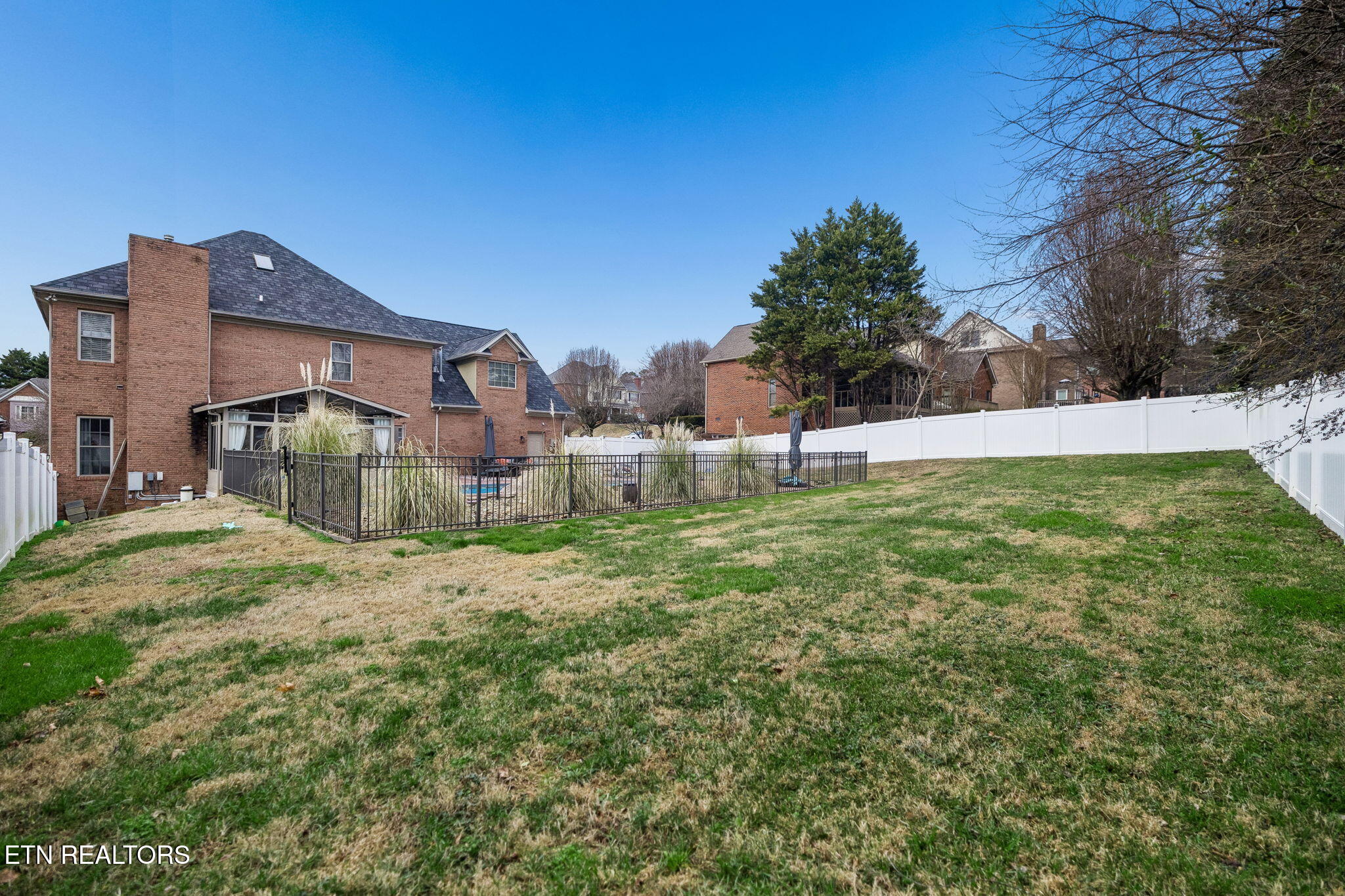 1330 Berkley Hills Lane Powell TN 37849