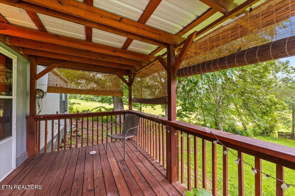 166 Andrew Lane Jacksboro TN 37757