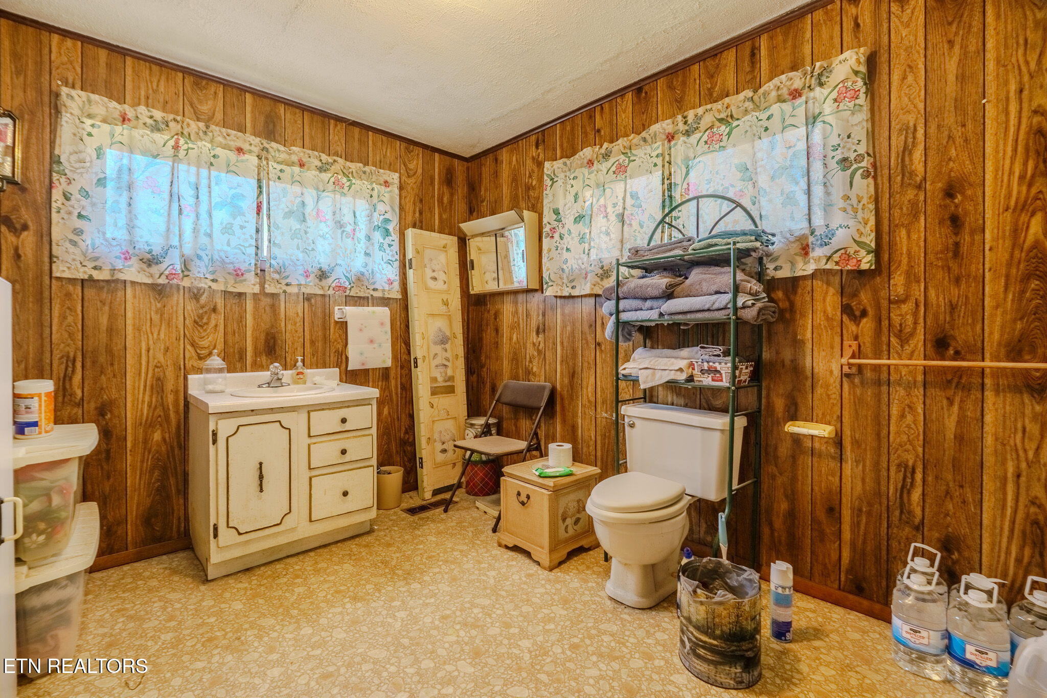 550 Lower Road Rockwood TN 37854