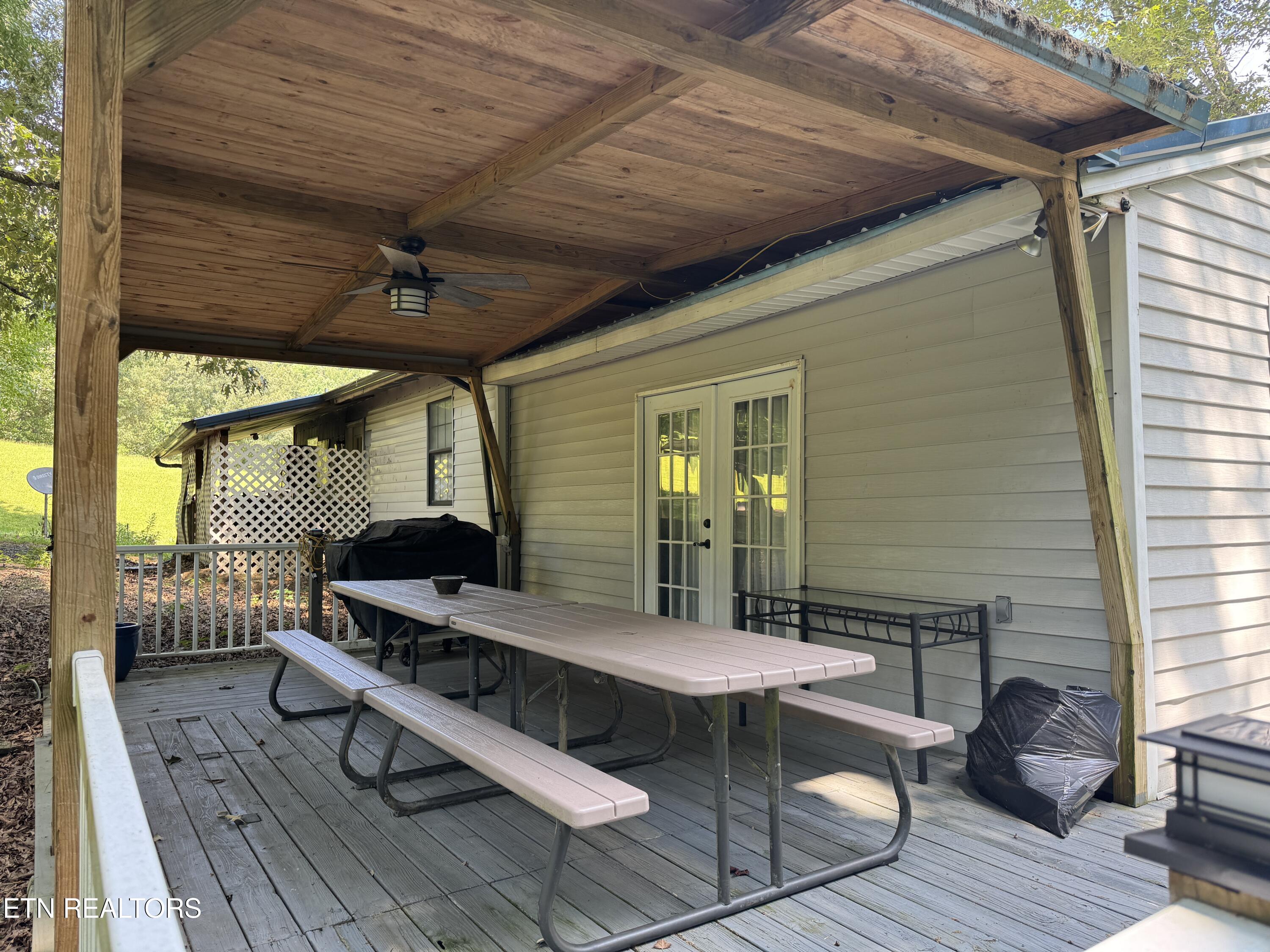 1085 Obes Branch Road Sevierville TN 37876