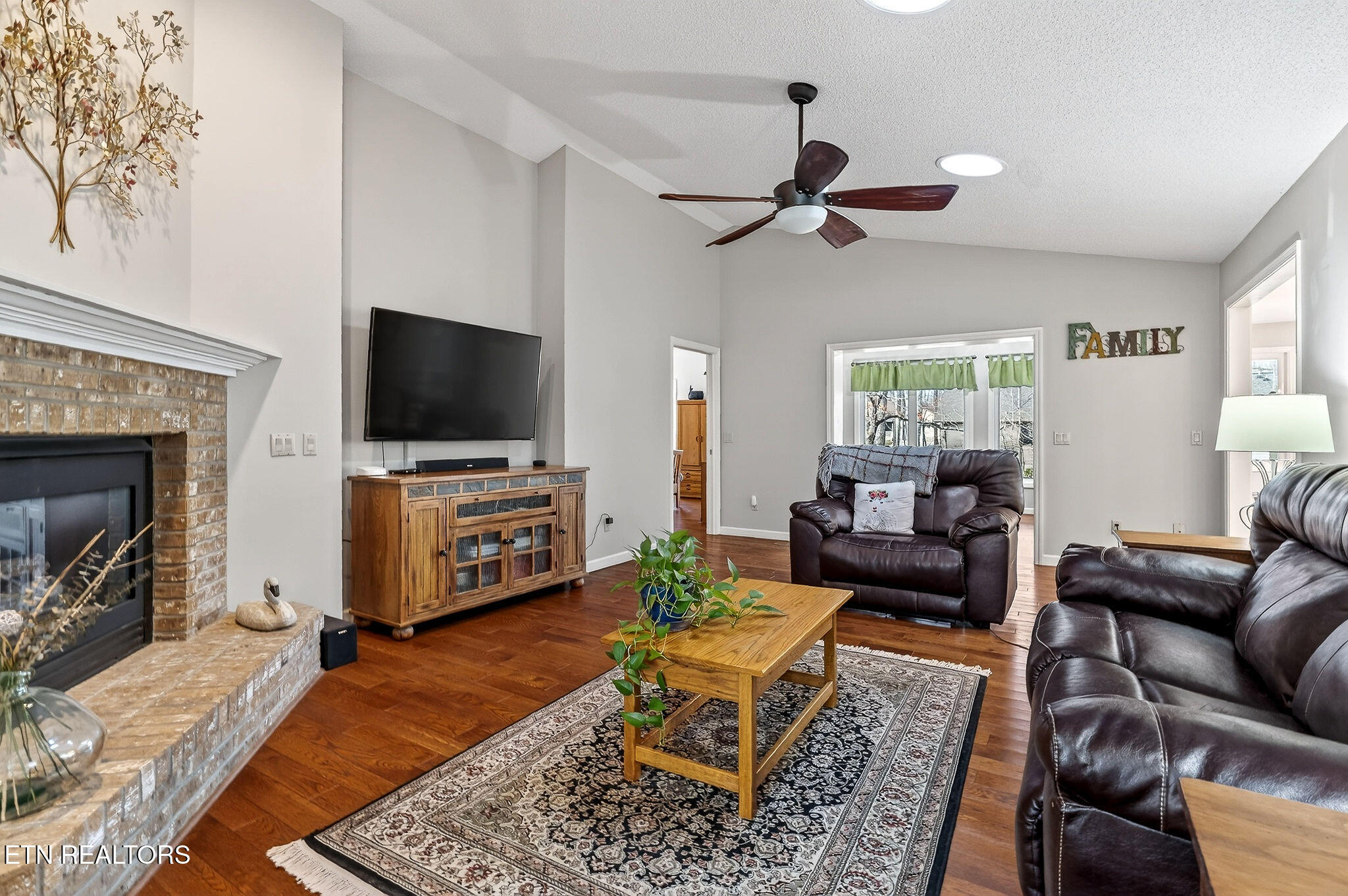 110 Friar Lane Crossville TN 38558