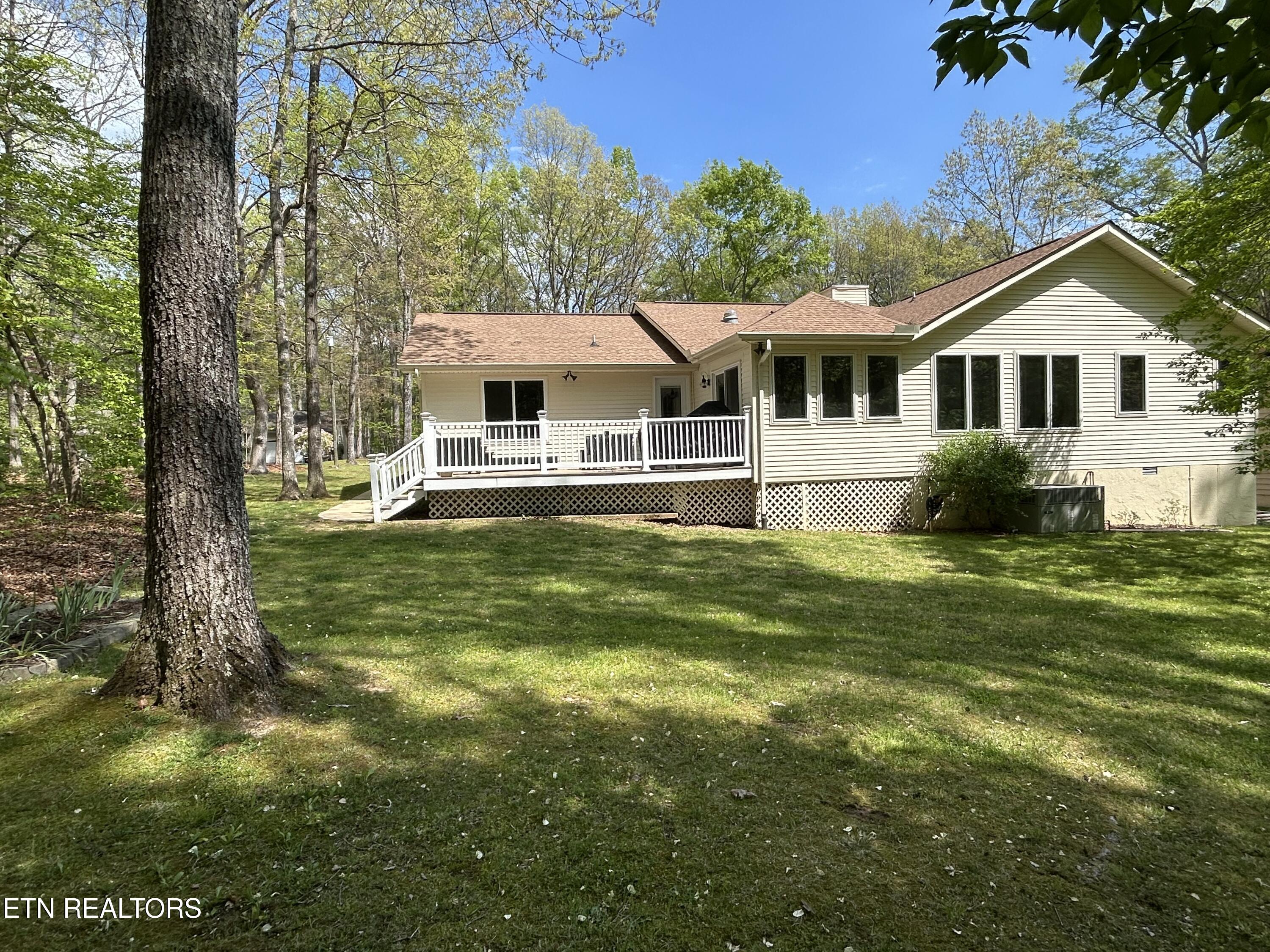 110 Friar Lane Crossville TN 38558