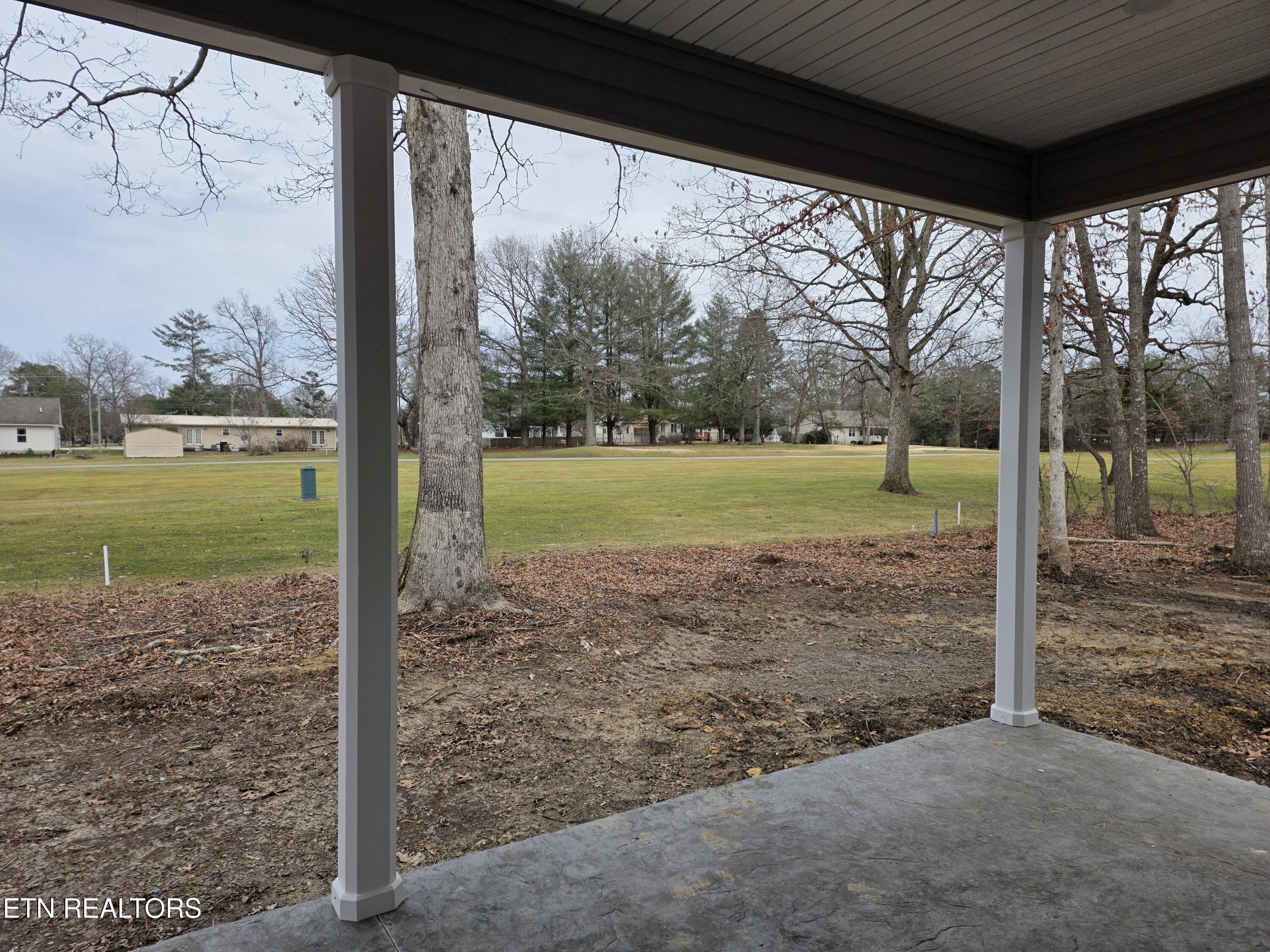 3124 Seminole Loop Crossville TN 38572