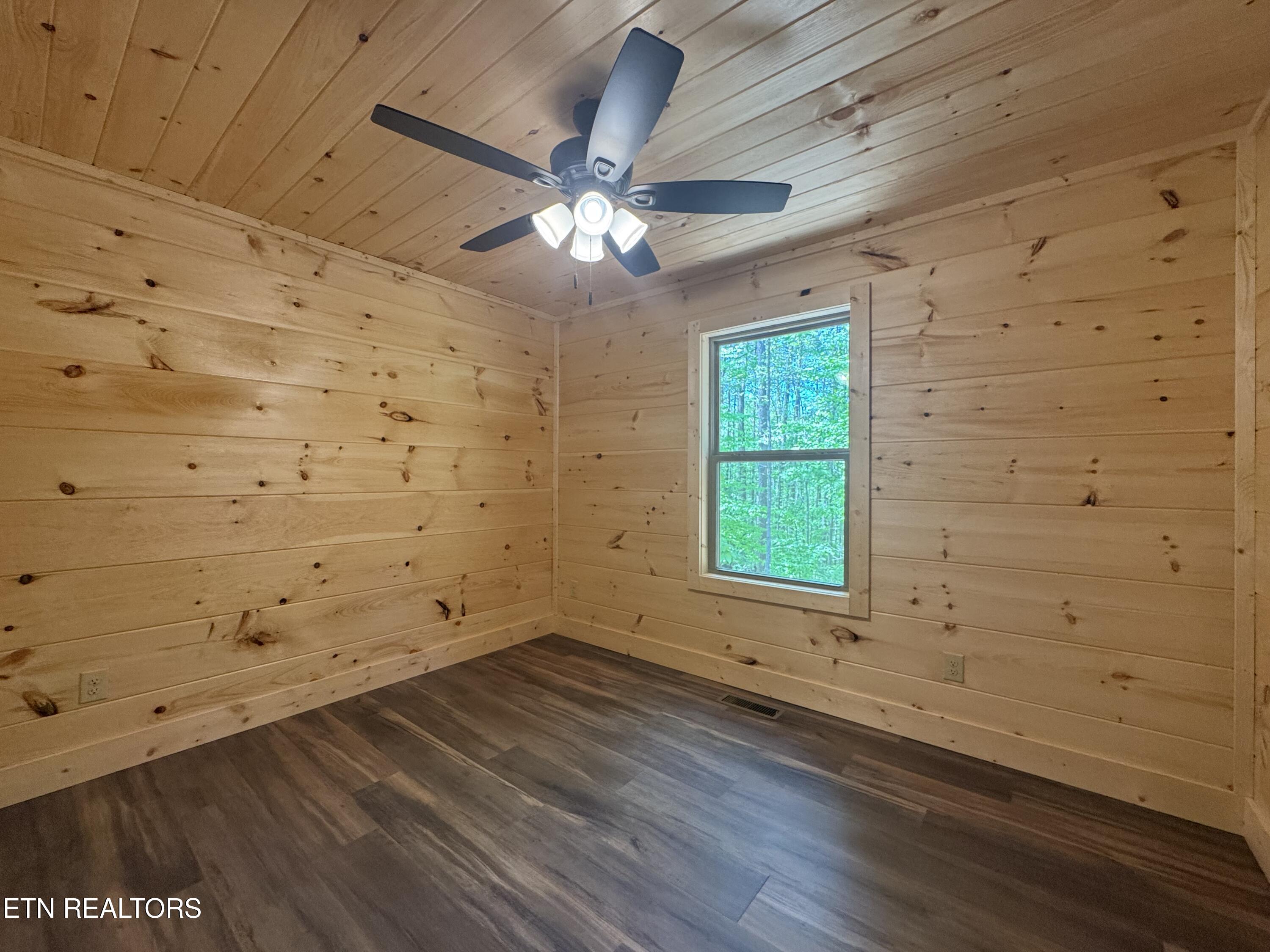 4002 Wears Cove Road Sevierville TN 37862