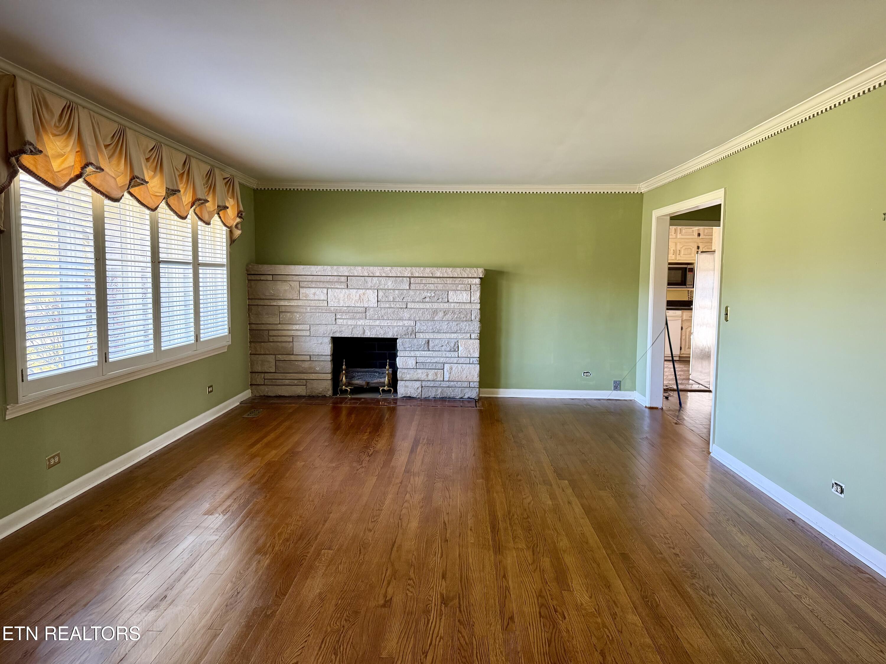 212 Old Athens Pike Sweetwater TN 37874