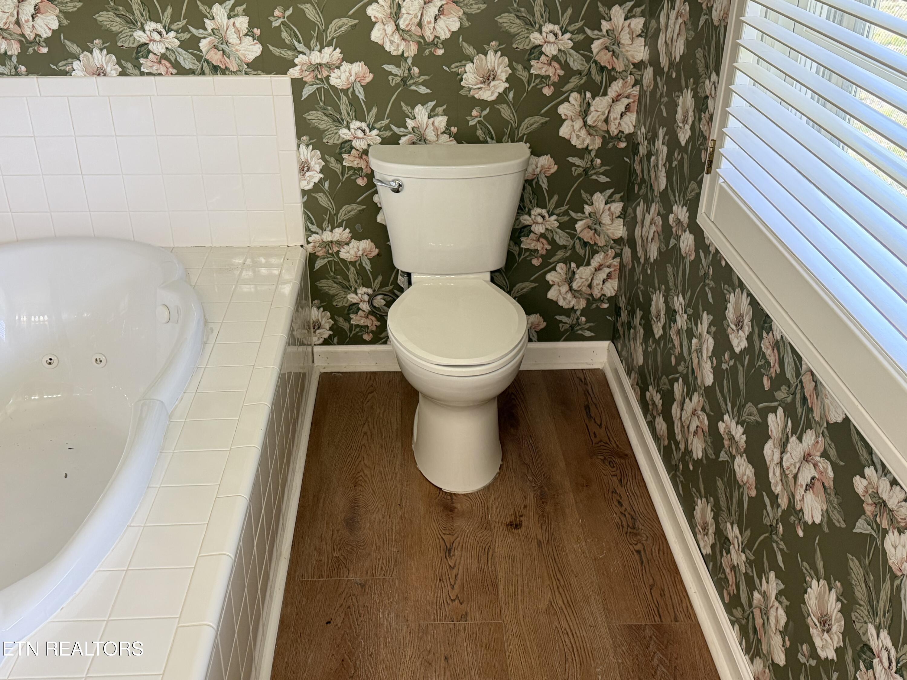 212 Old Athens Pike Sweetwater TN 37874