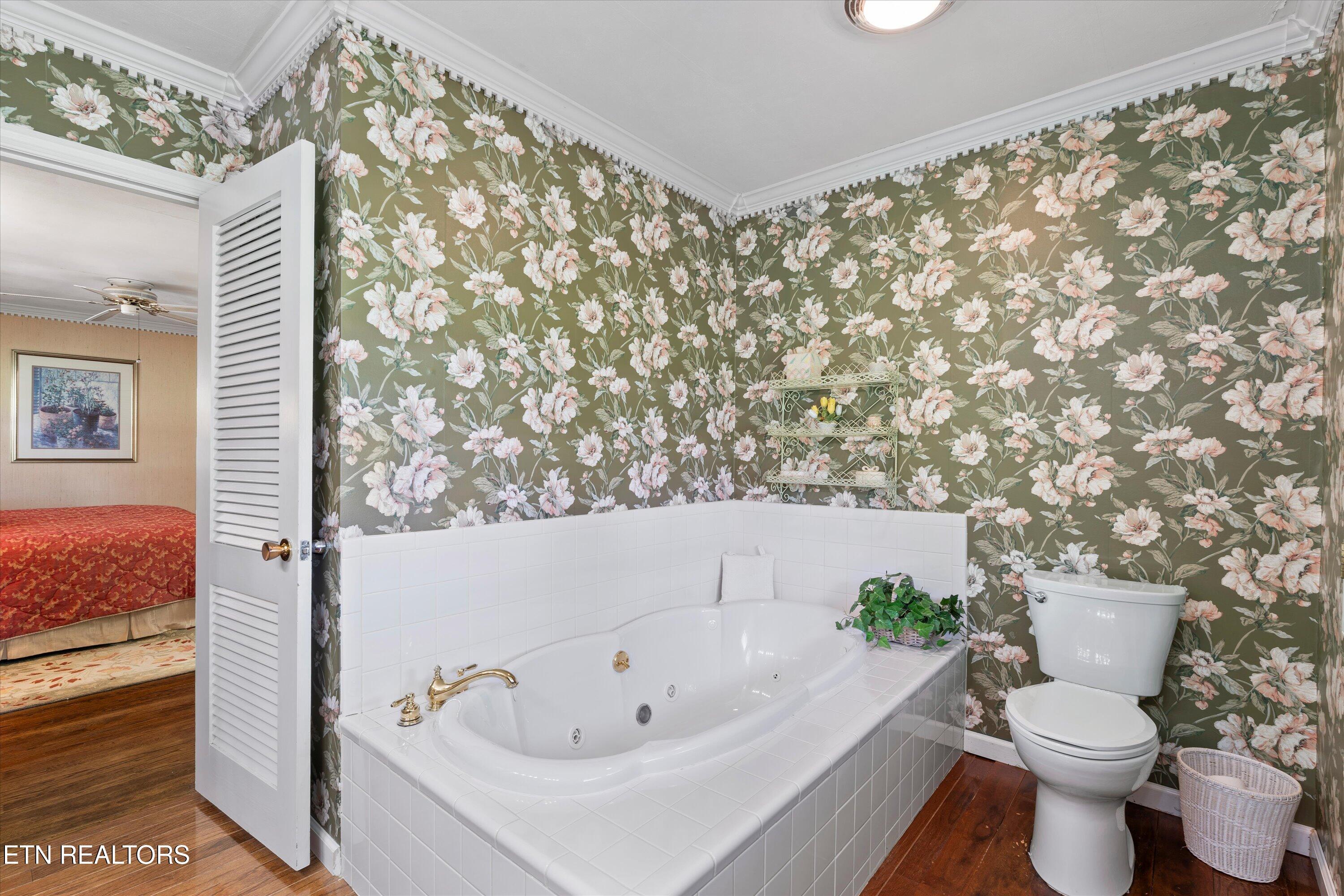 212 Old Athens Pike Sweetwater TN 37874