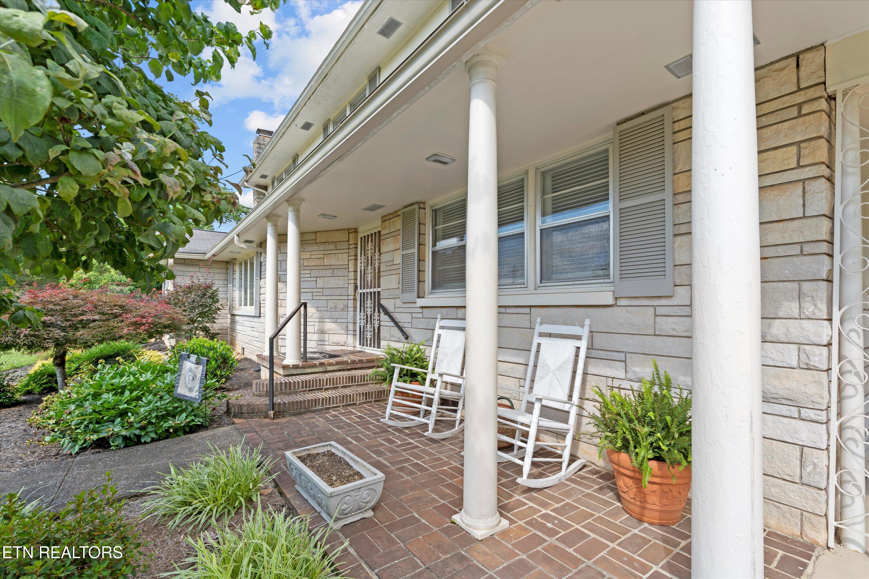 212 Old Athens Pike Sweetwater TN 37874