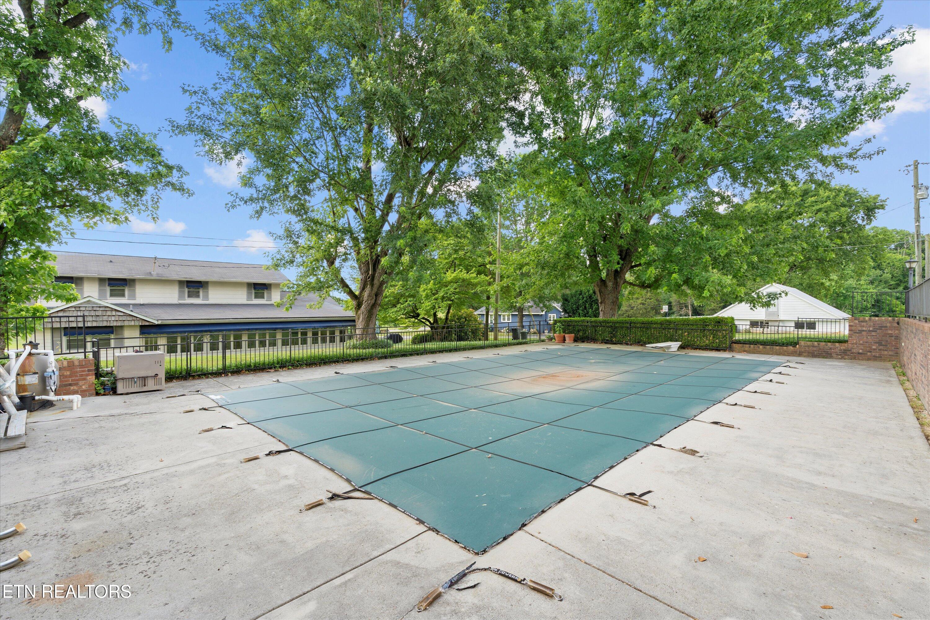 212 Old Athens Pike Sweetwater TN 37874