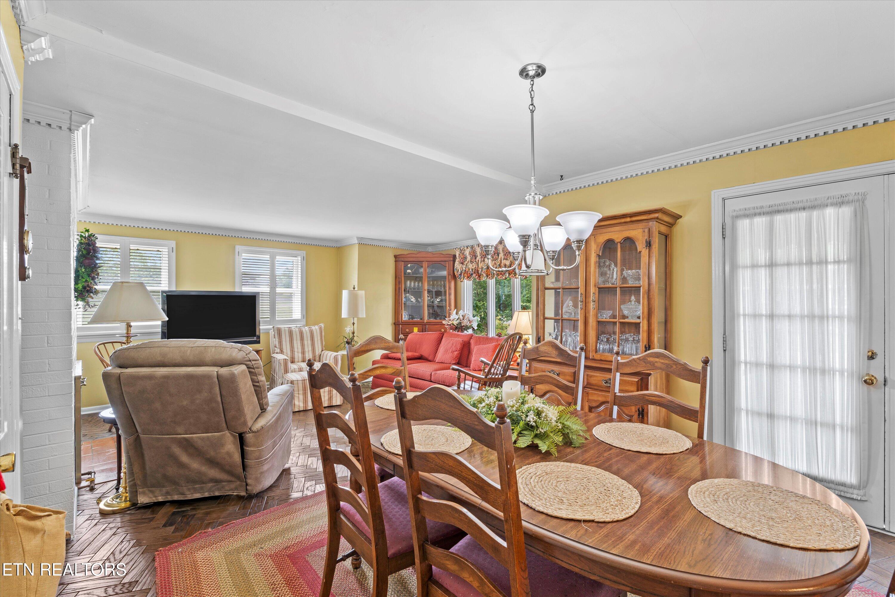 212 Old Athens Pike Sweetwater TN 37874