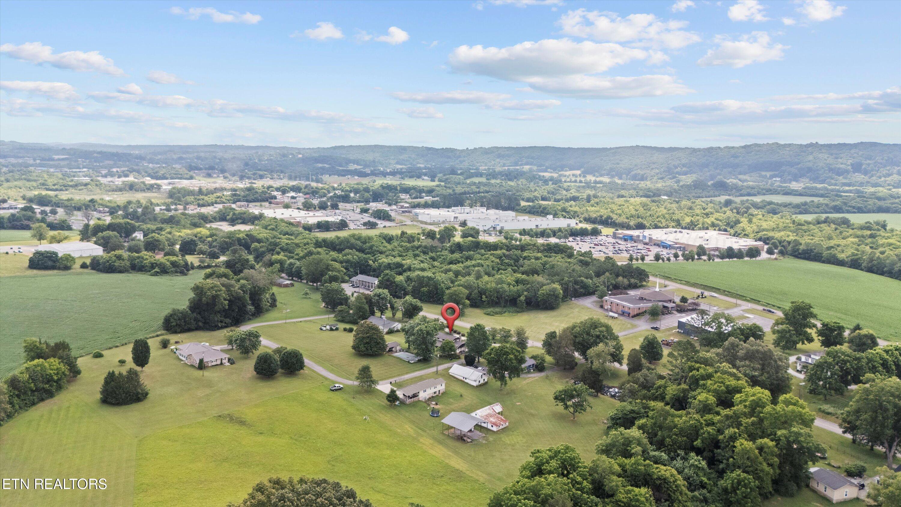 212 Old Athens Pike Sweetwater TN 37874