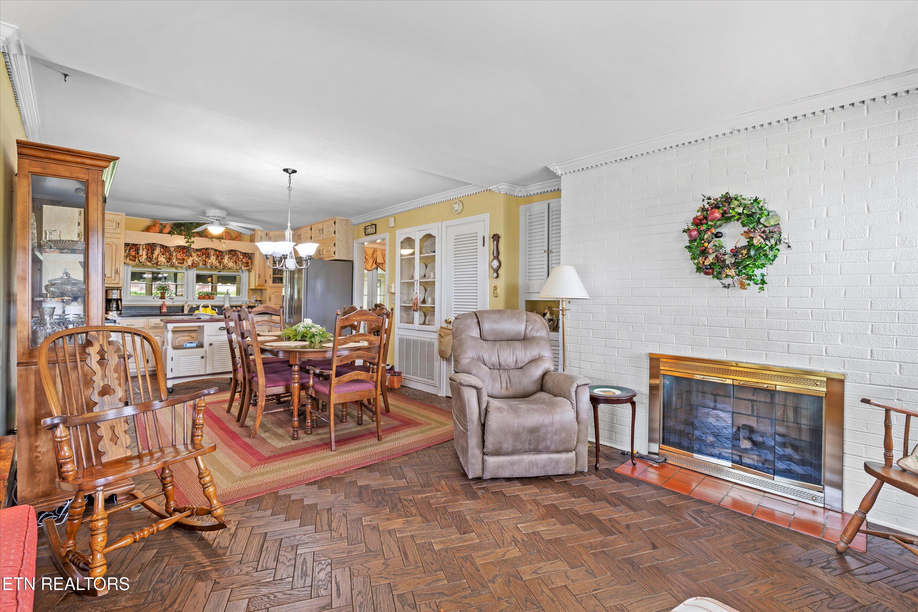 212 Old Athens Pike Sweetwater TN 37874