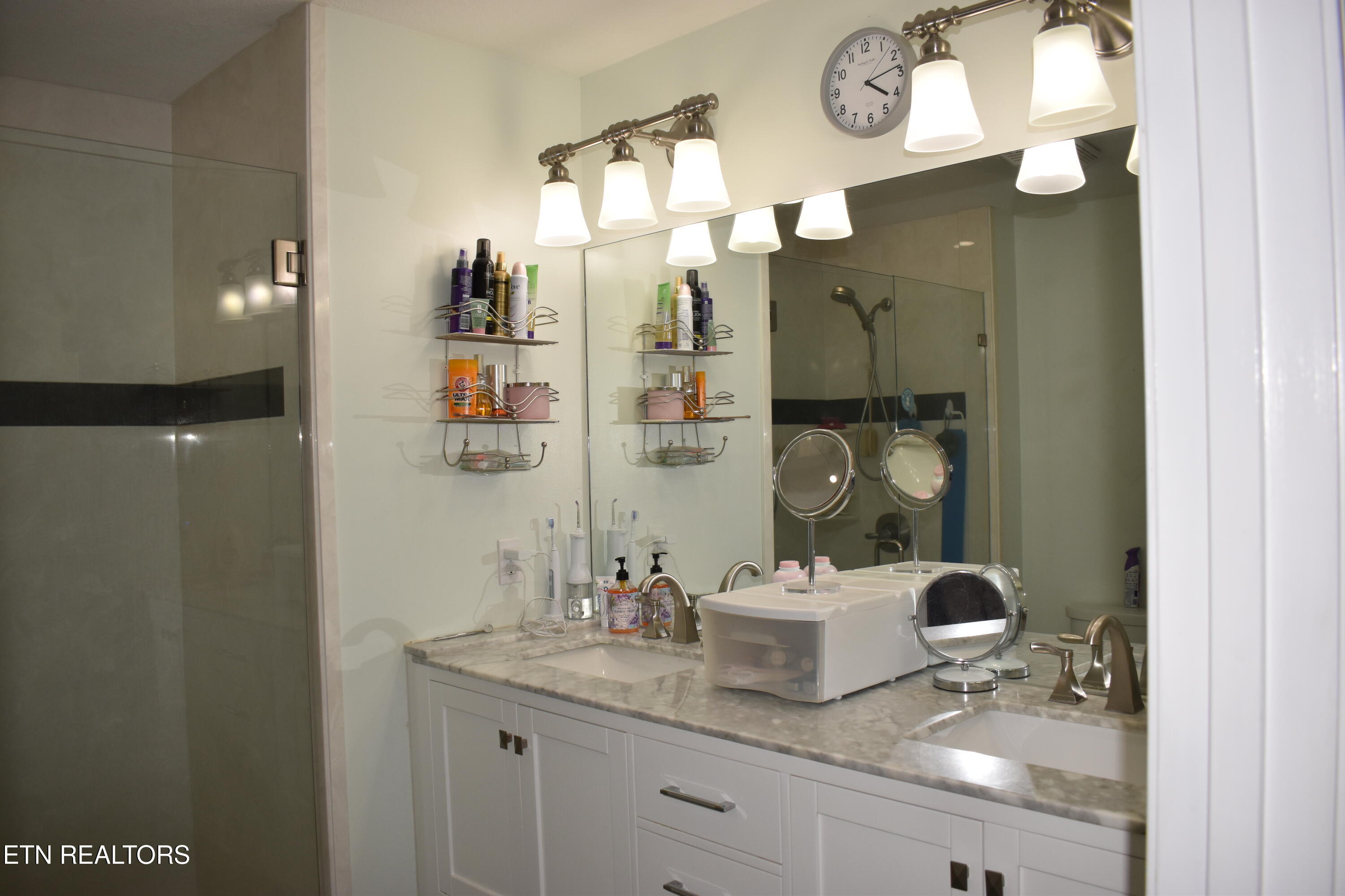 1759 Tahoe Trail Sevierville TN 37876