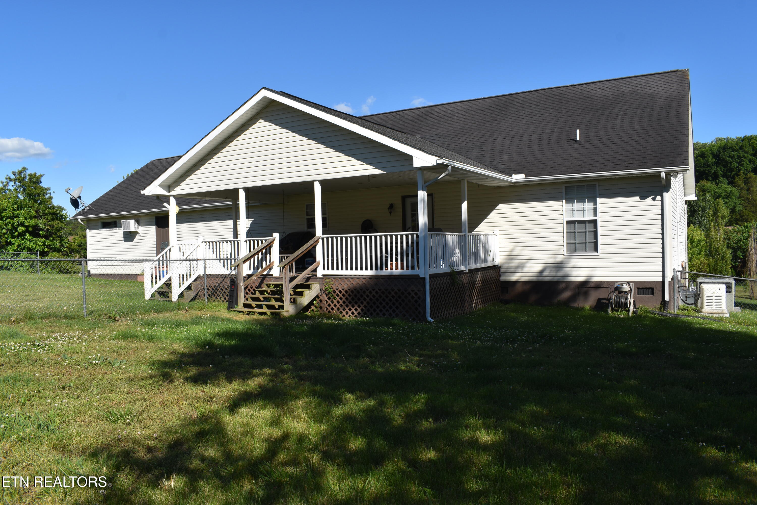 1759 Tahoe Trail Sevierville TN 37876