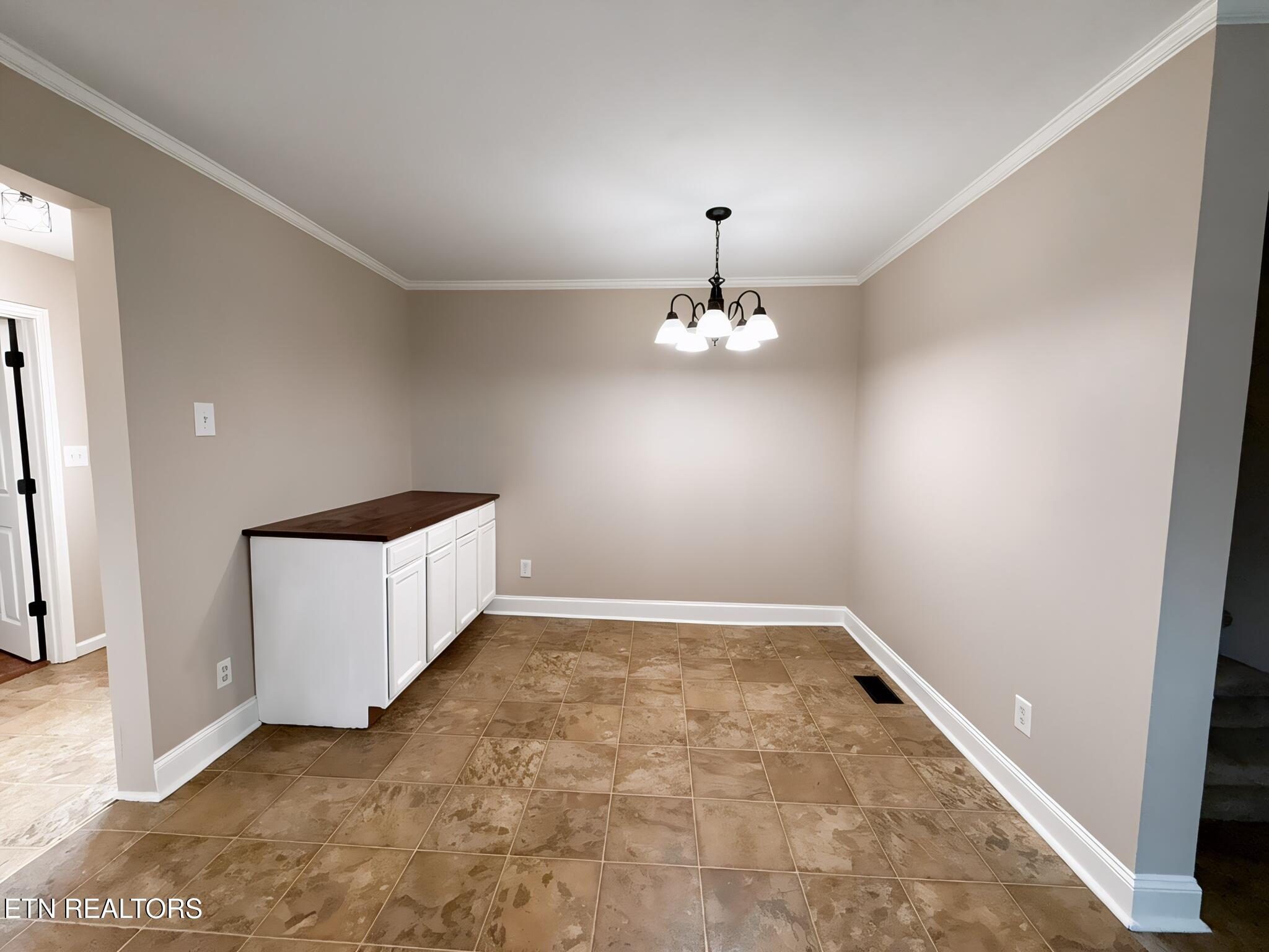 118 E Kentucky Avenue Lafollette TN 37766